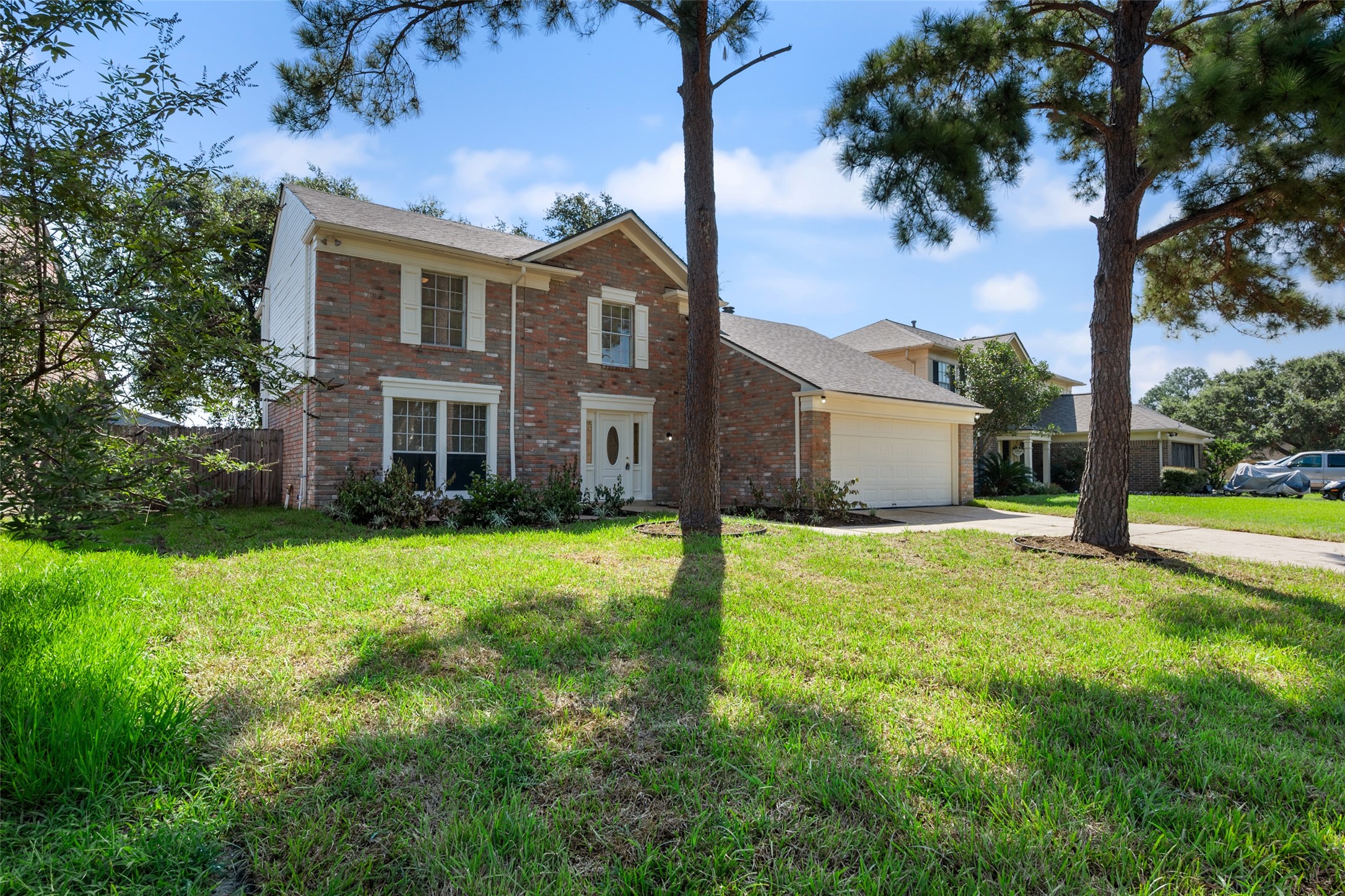 5410 Forest Trails Drive Property Photo 3