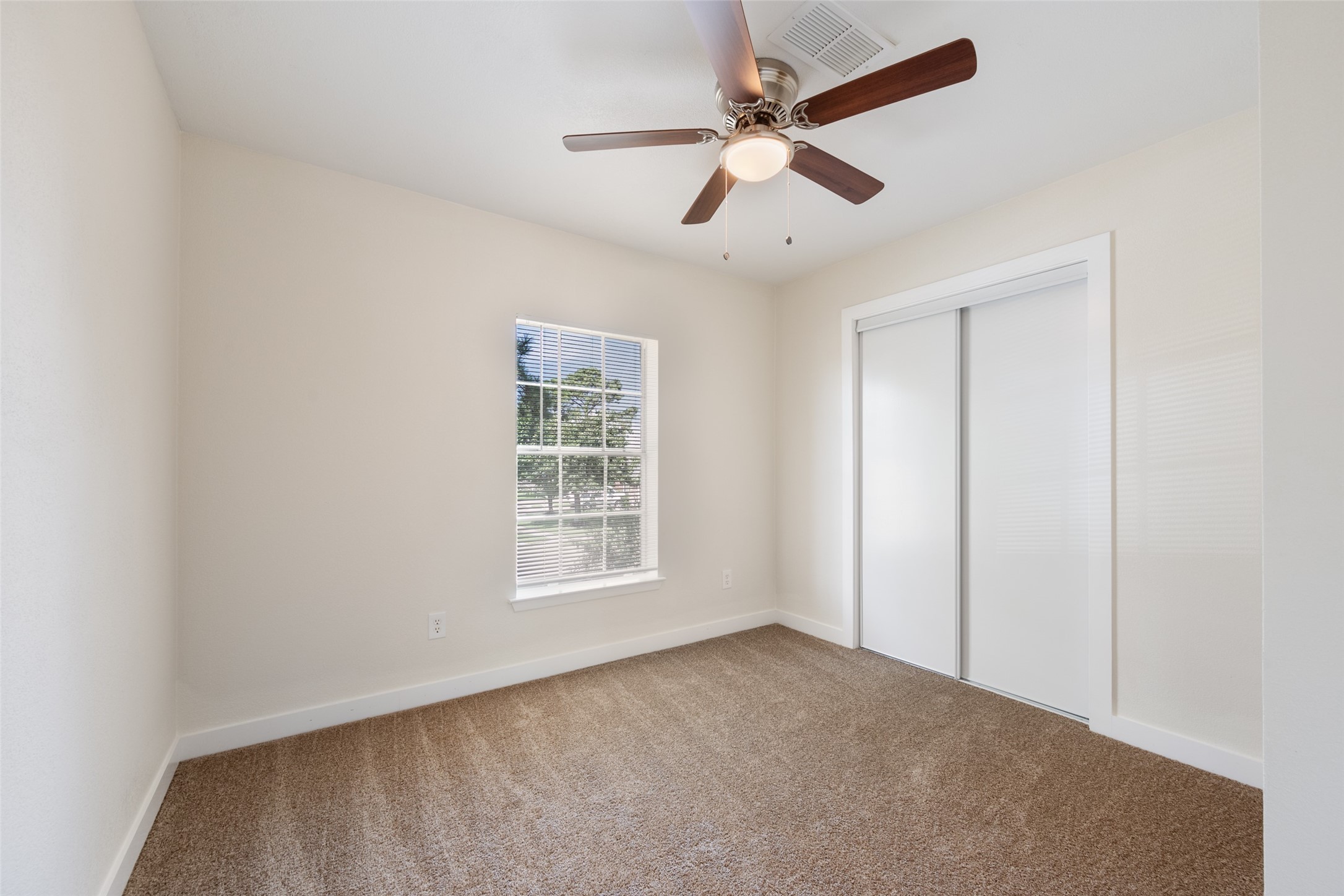 5410 Forest Trails Drive Property Photo 23