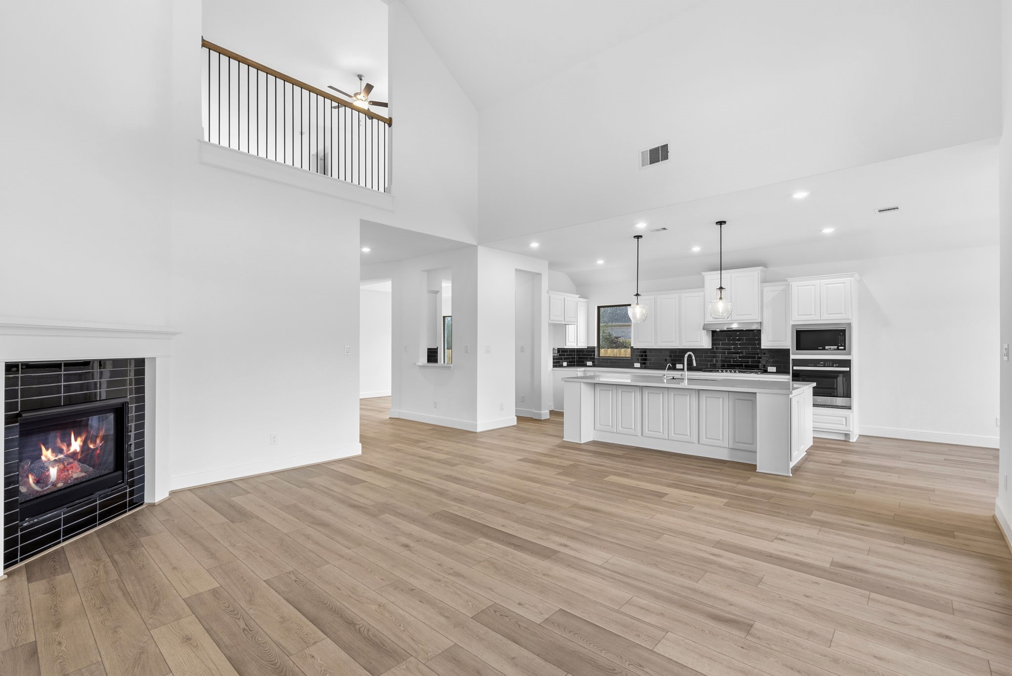 1716 Howler Way Property Photo 11