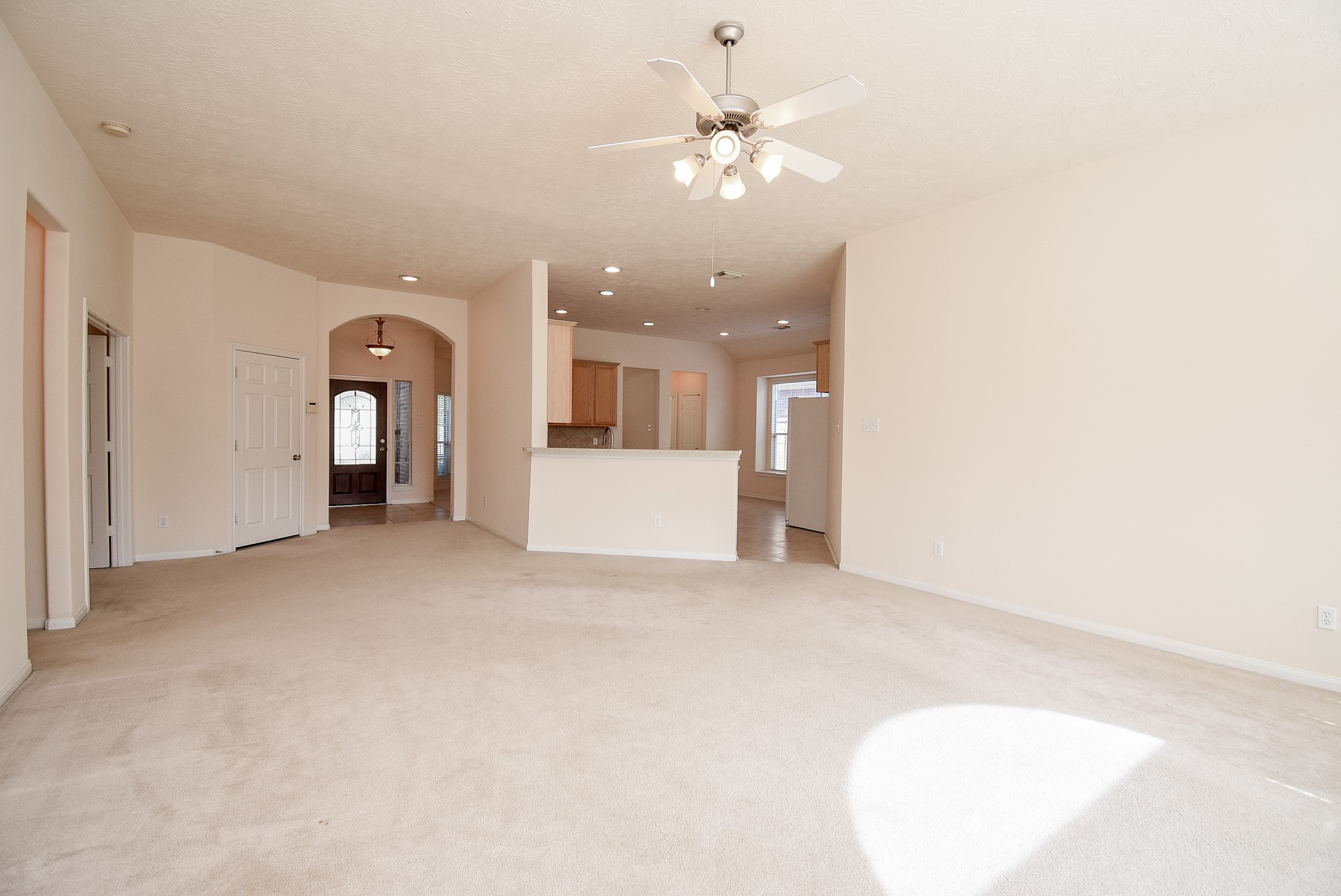 10727 Gilford Crest Drive Property Photo 12