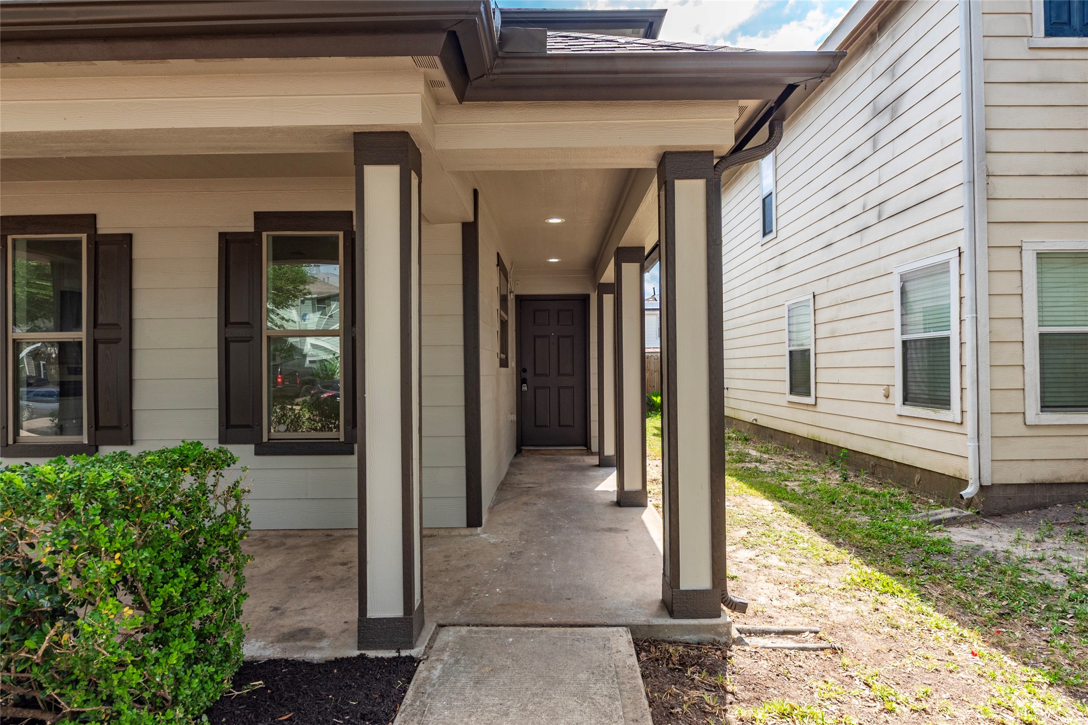 12034 Audubon Hill Court Property Photo 2