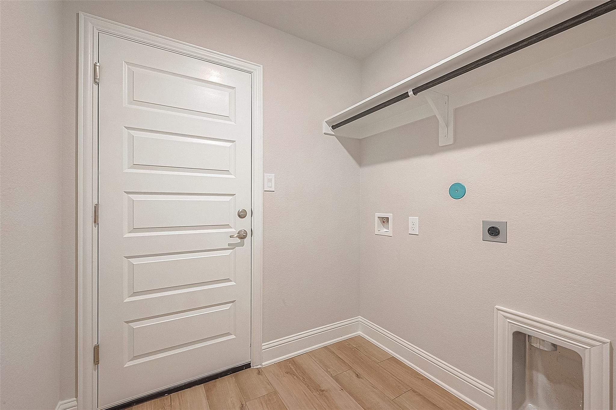 35 Greenbriar Loop Property Photo 5