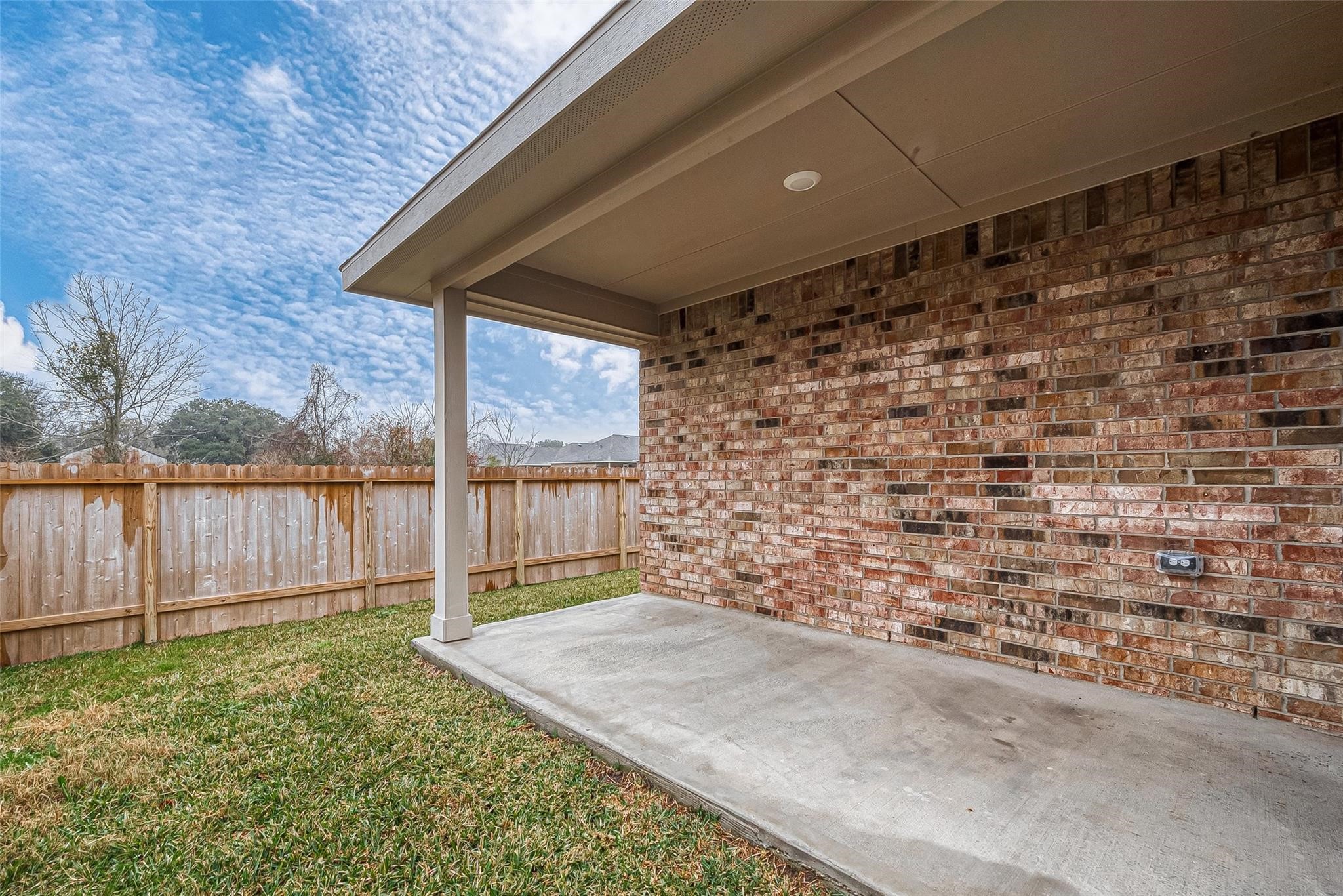 35 Greenbriar Loop Property Photo 8