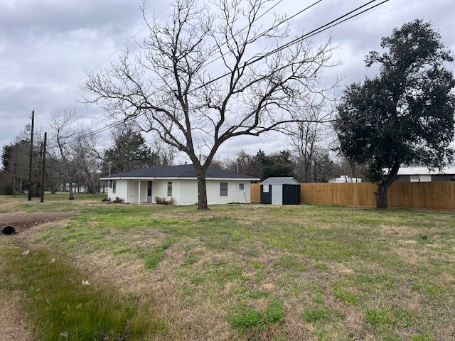 506 Kosse Street Property Photo 6