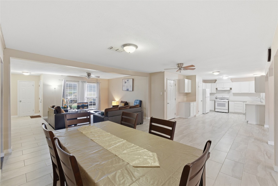407 Present Street Property Photo 13