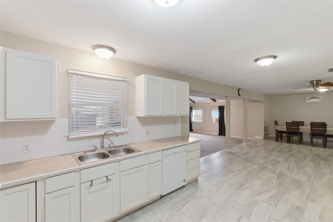 407 Present Street Property Photo 17