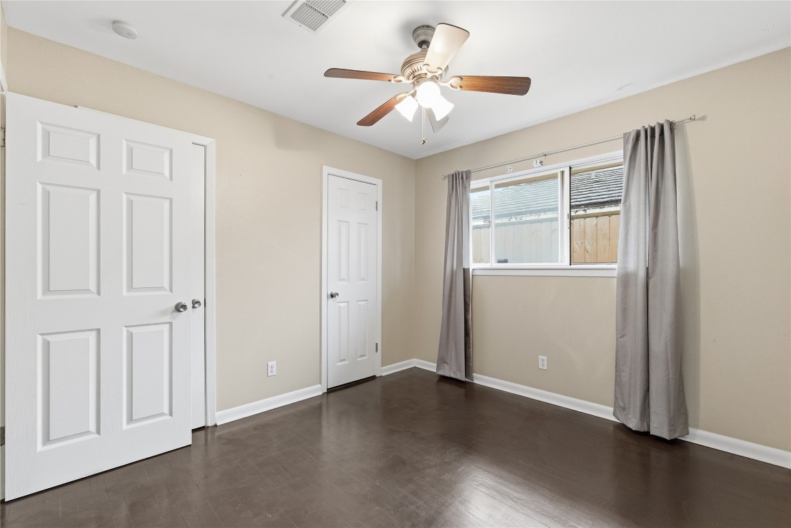 407 Present Street Property Photo 24