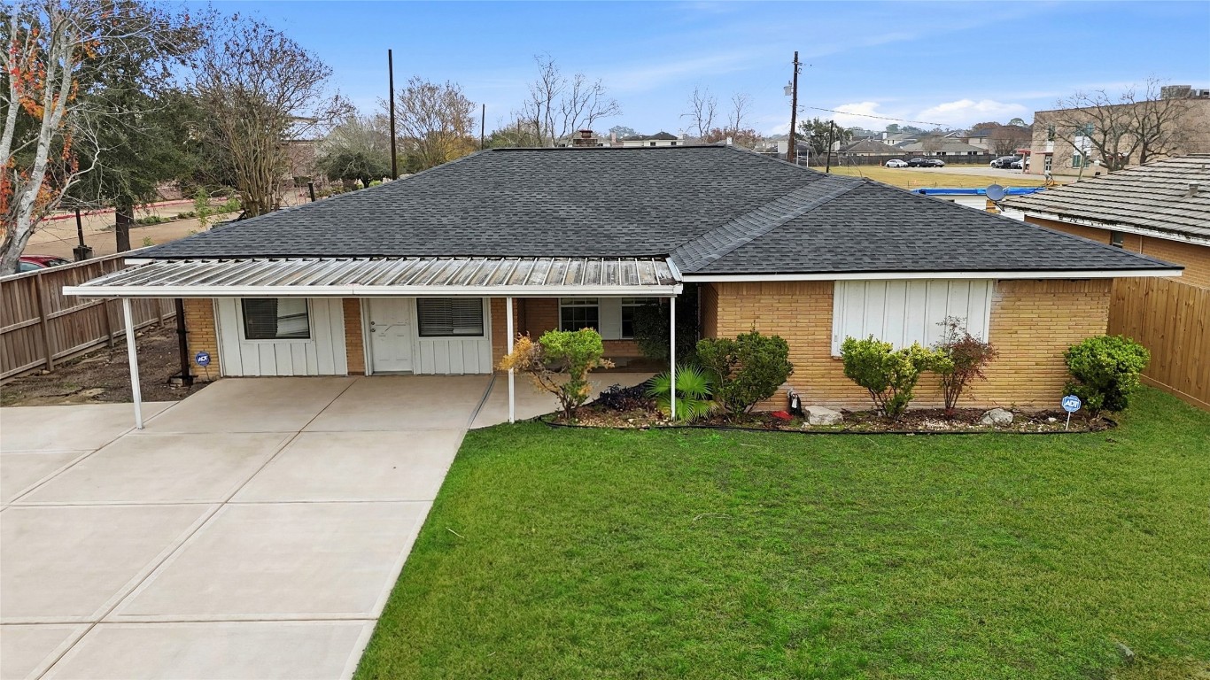407 Present Street Property Photo 36