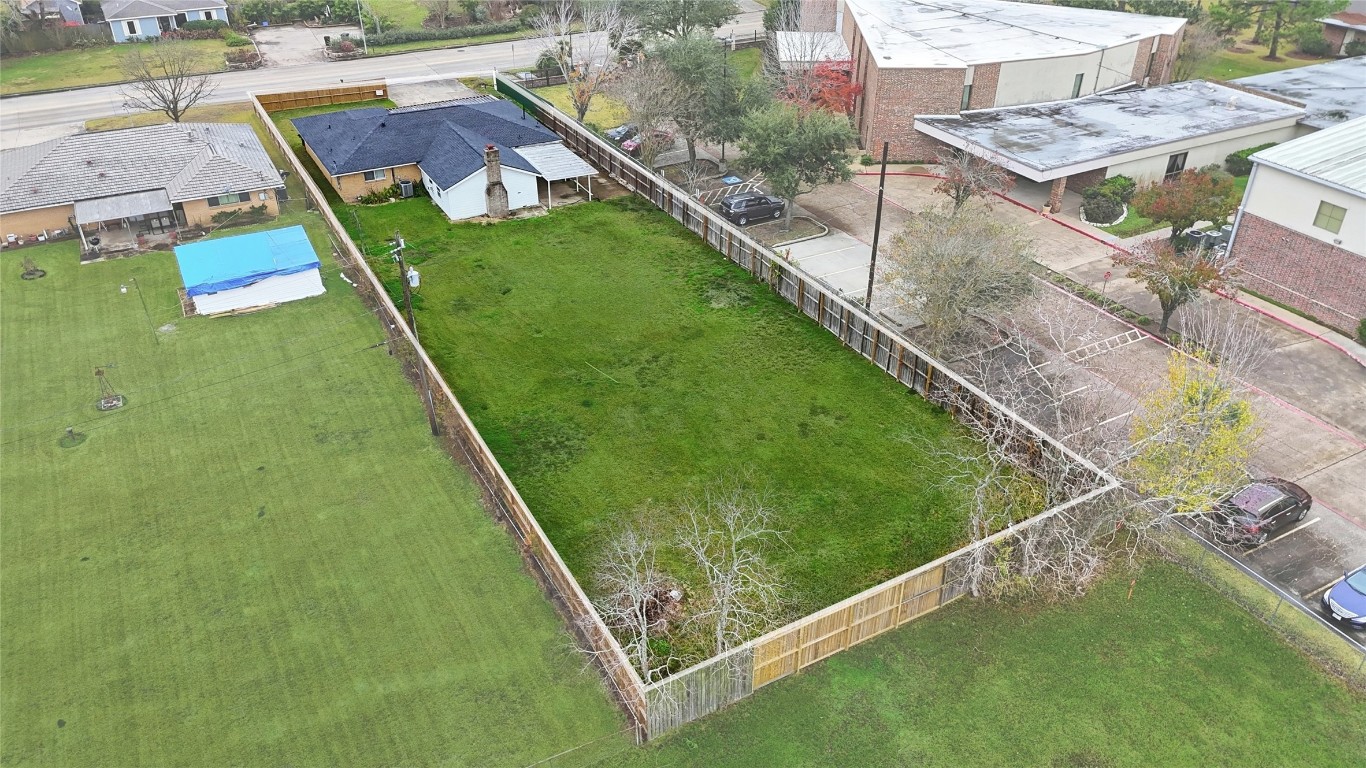 407 Present Street Property Photo 41