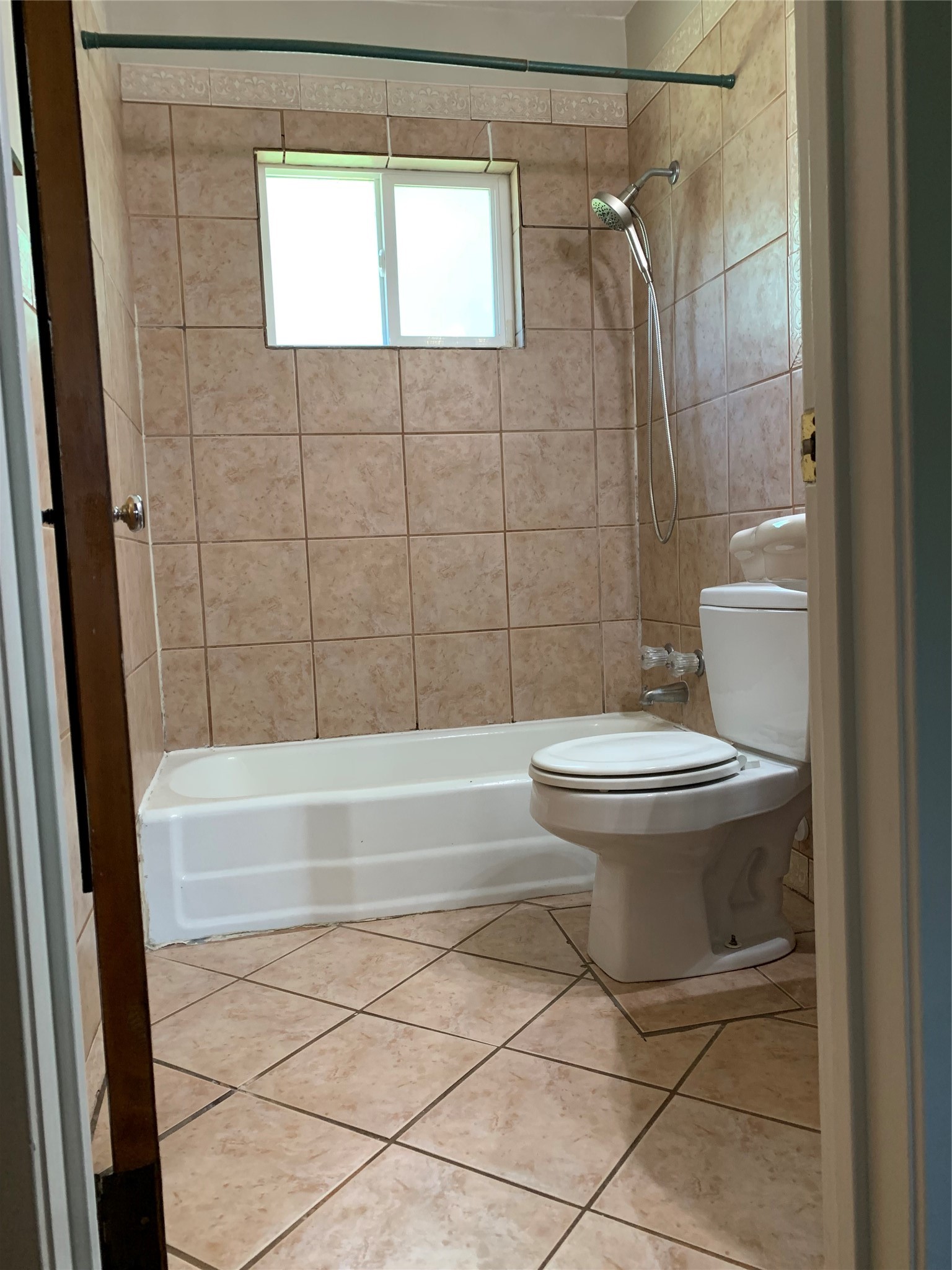340 Westwood Ln Property Photo 9