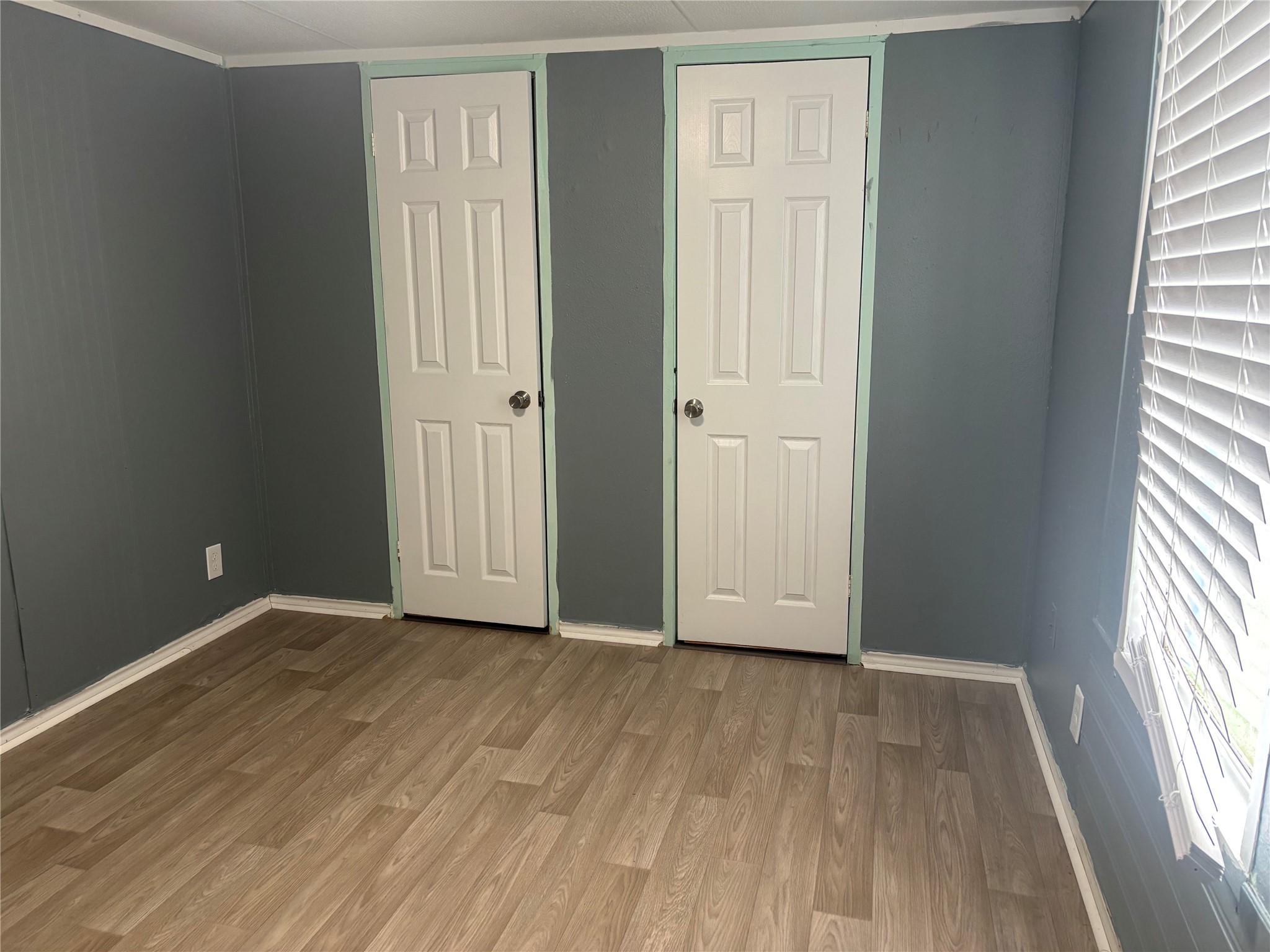 2519 Oyster Creek Bend Property Photo 10