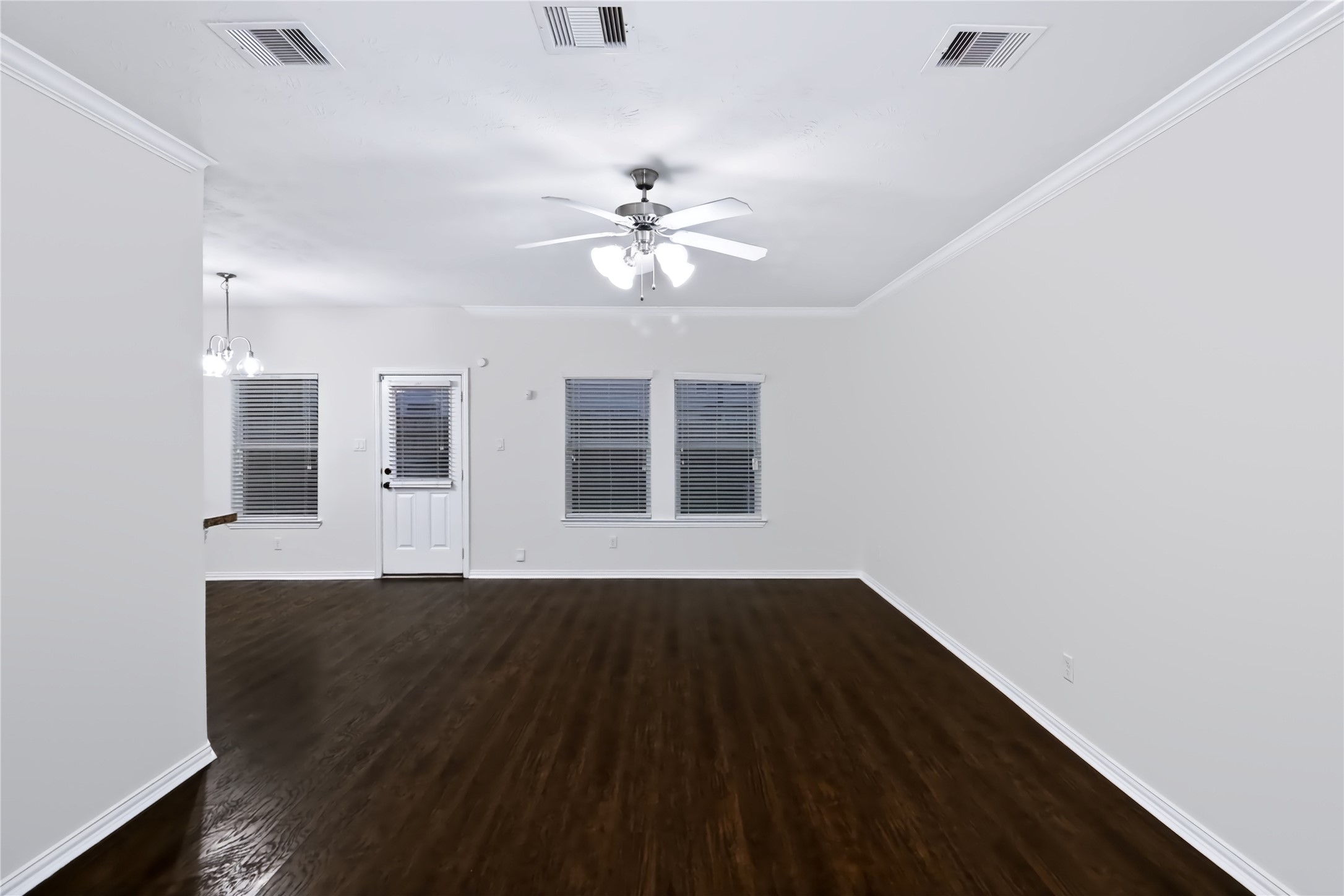 11521 Champions Green Drive Property Photo 13