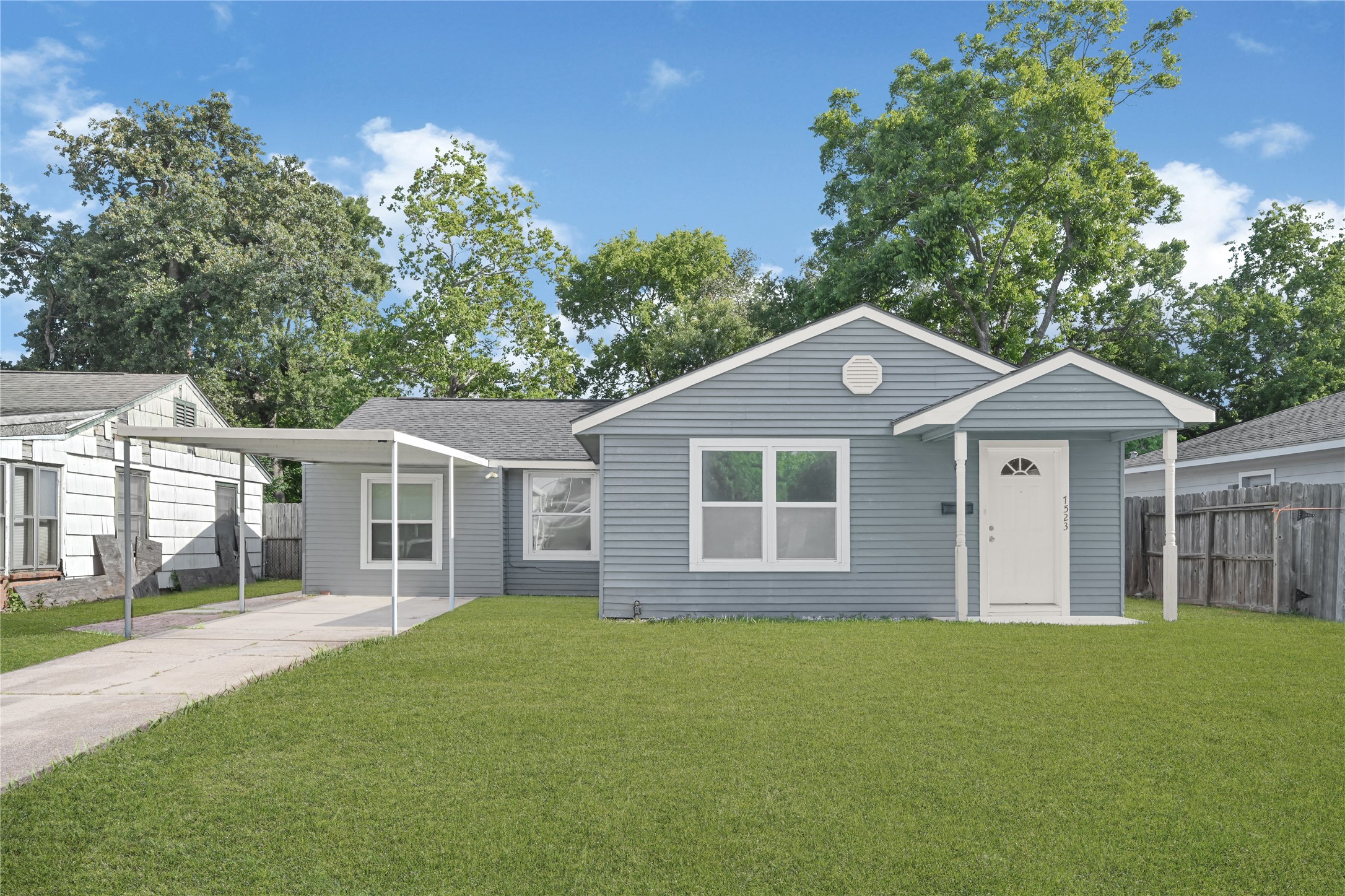 7523 Azalea Street Property Photo 1