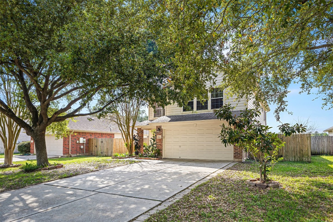 9411 Abbotshall Lane Property Photo 3