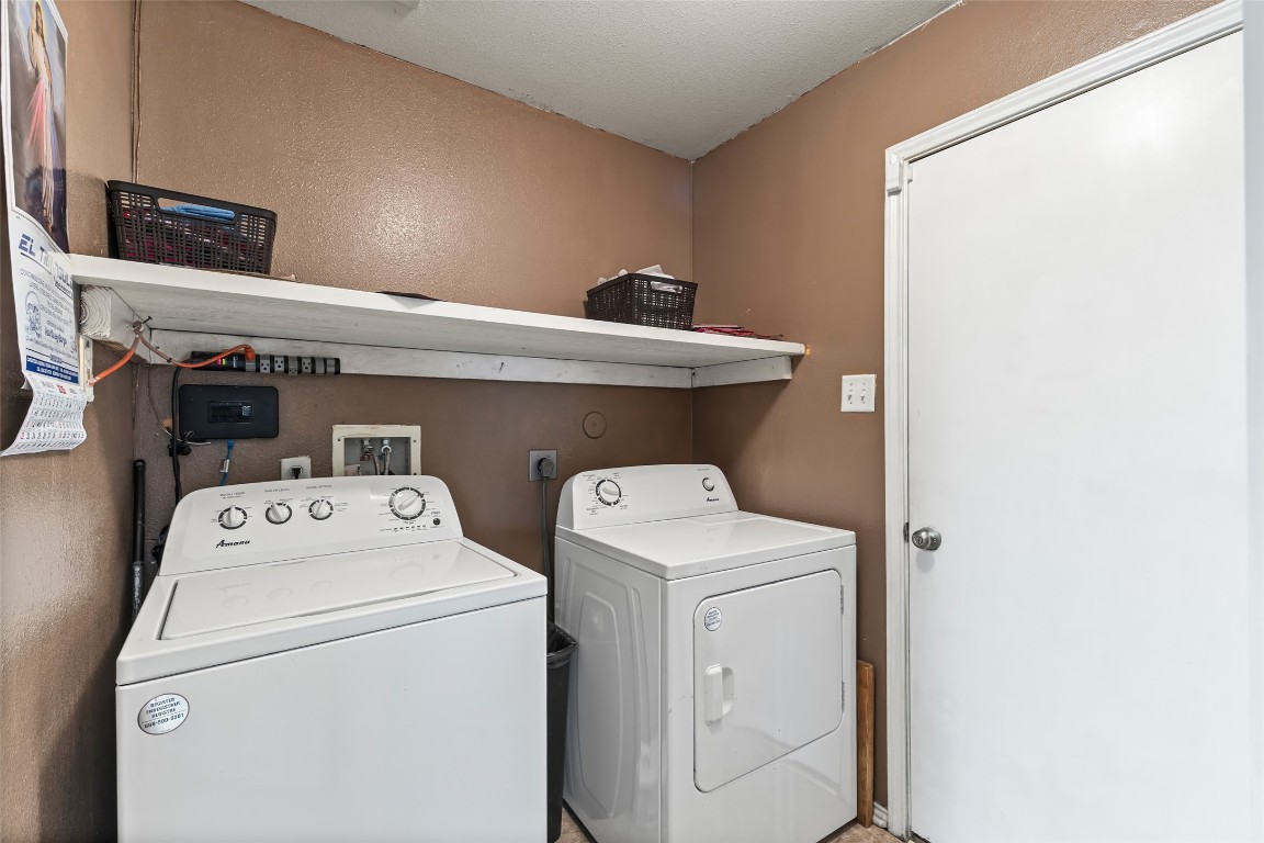 9411 Abbotshall Lane Property Photo 19
