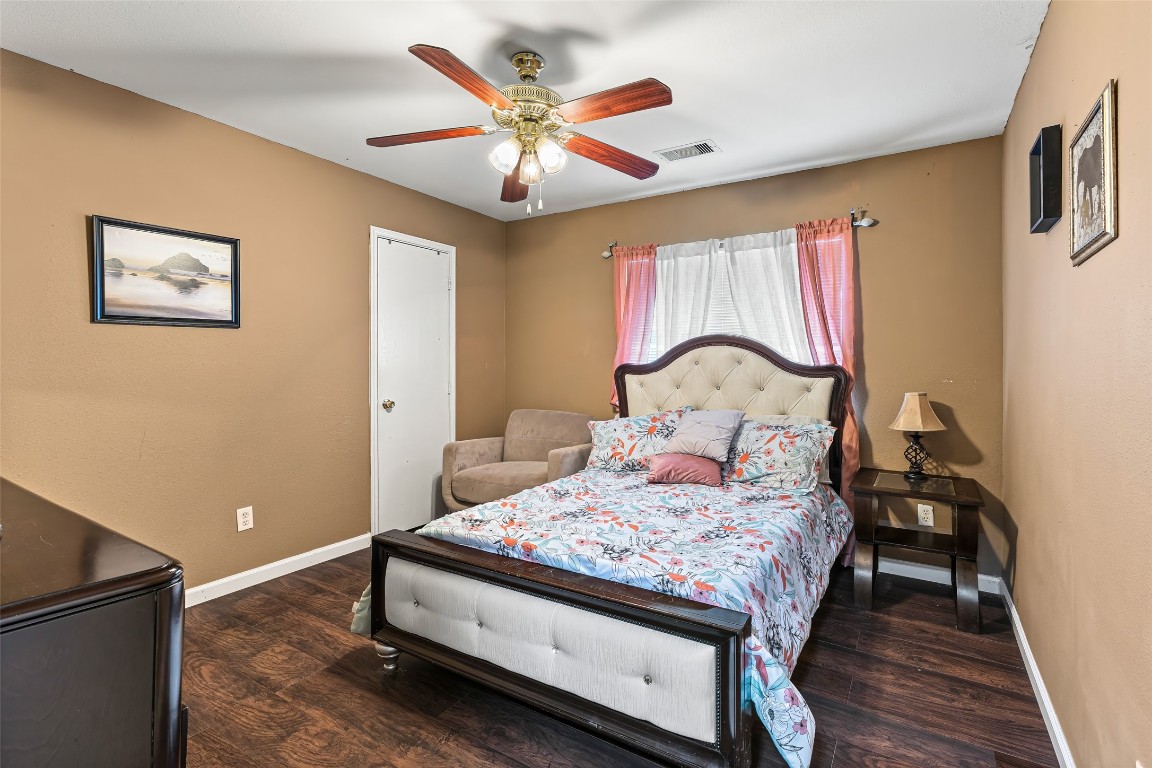 9411 Abbotshall Lane Property Photo 20