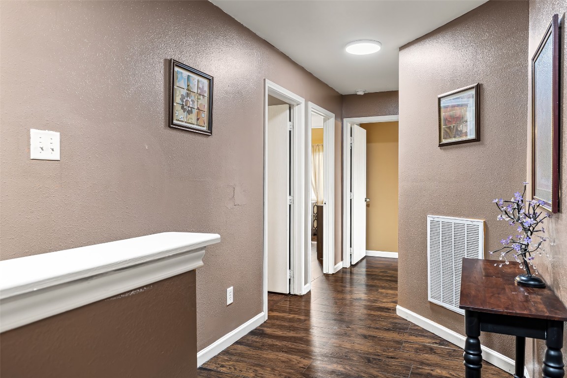 9411 Abbotshall Lane Property Photo 24
