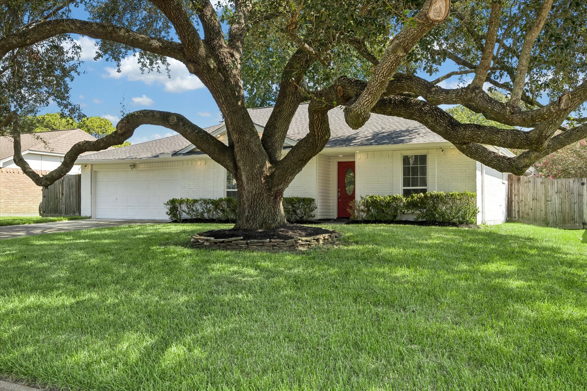 608 Tanglewood Drive Property Photo 3