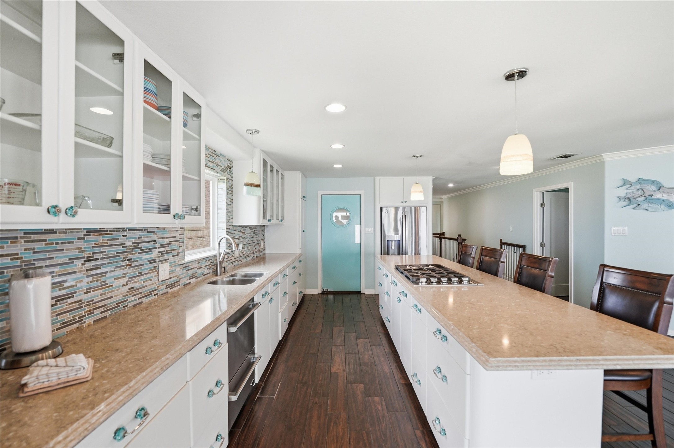 7712 Channelview Drive Property Photo 8