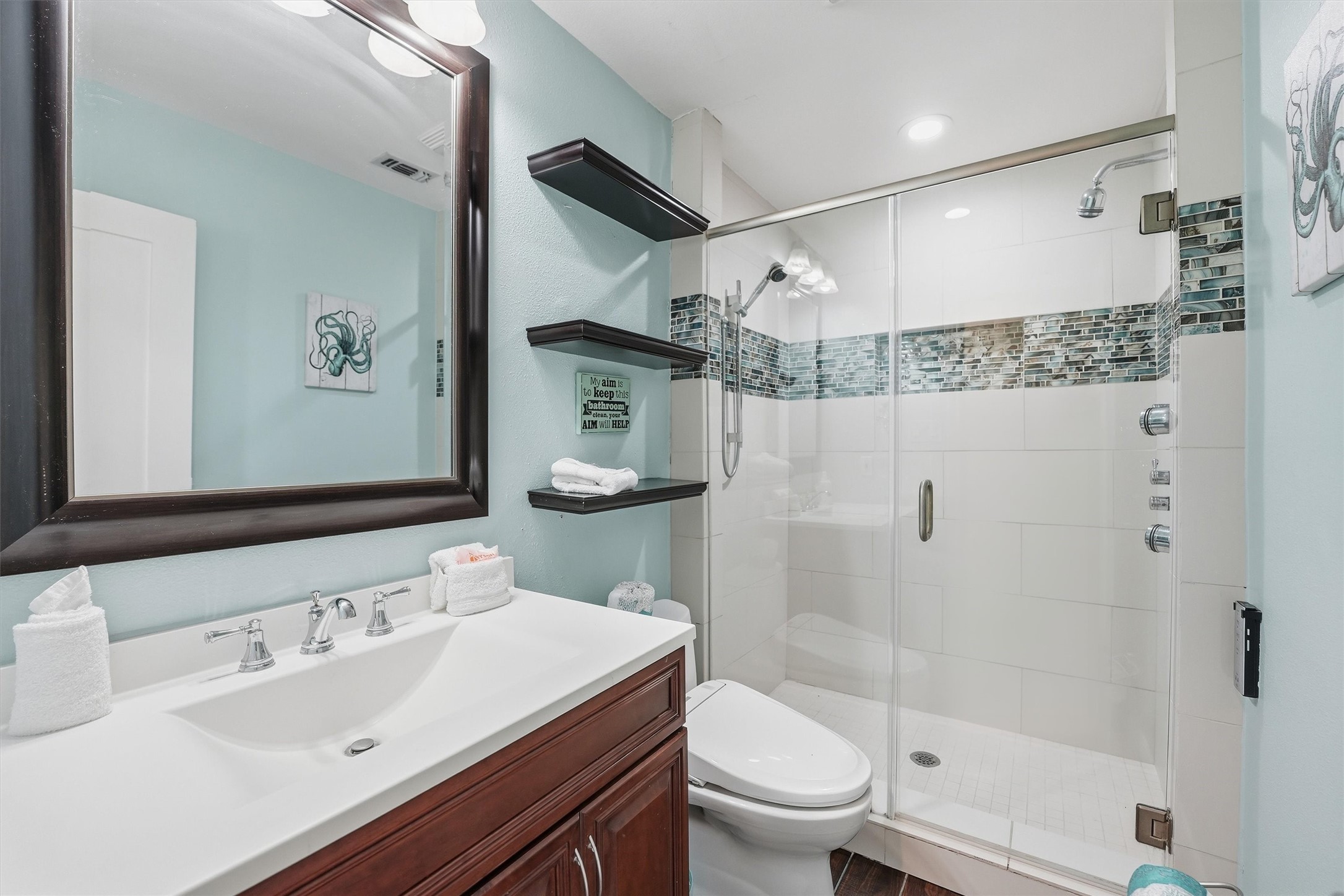 7712 Channelview Drive Property Photo 21
