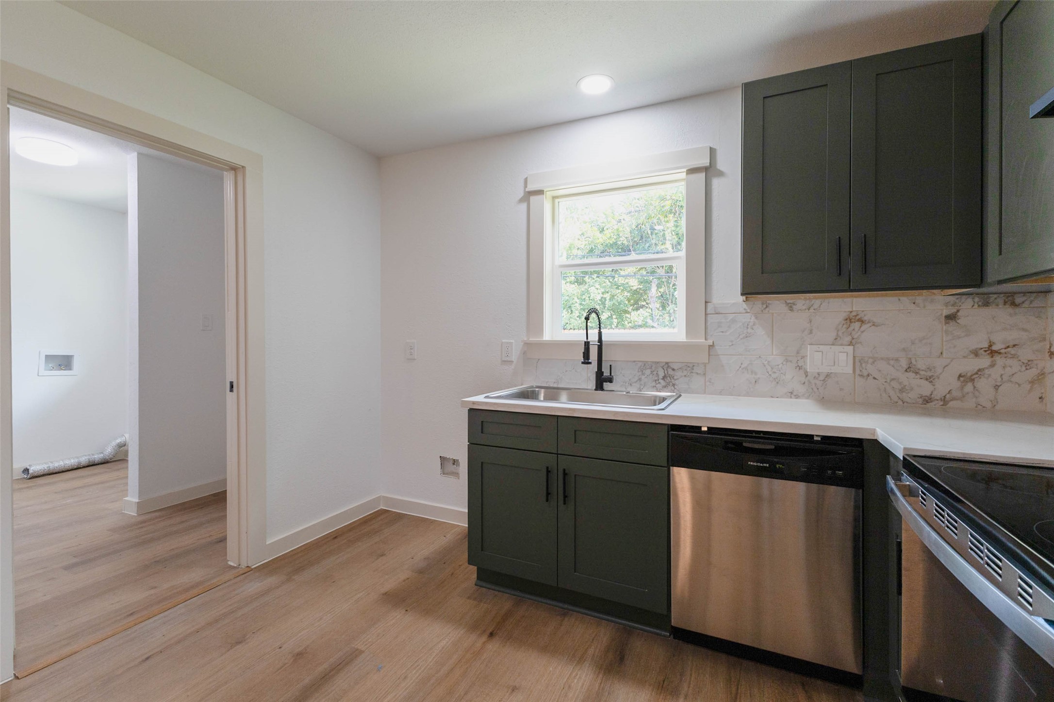 5007 Edfield Street Property Photo 16
