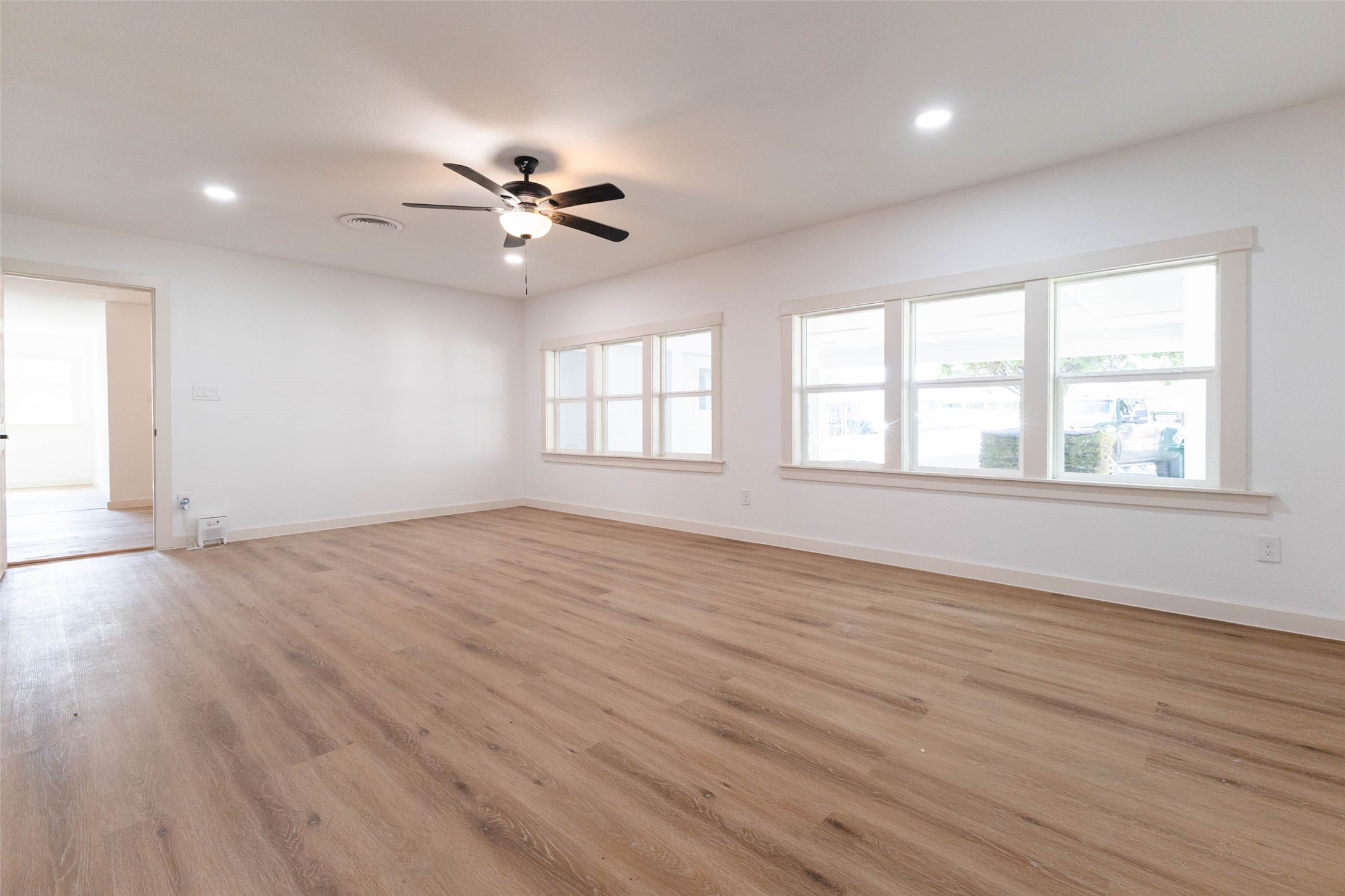 5007 Edfield Street Property Photo 20