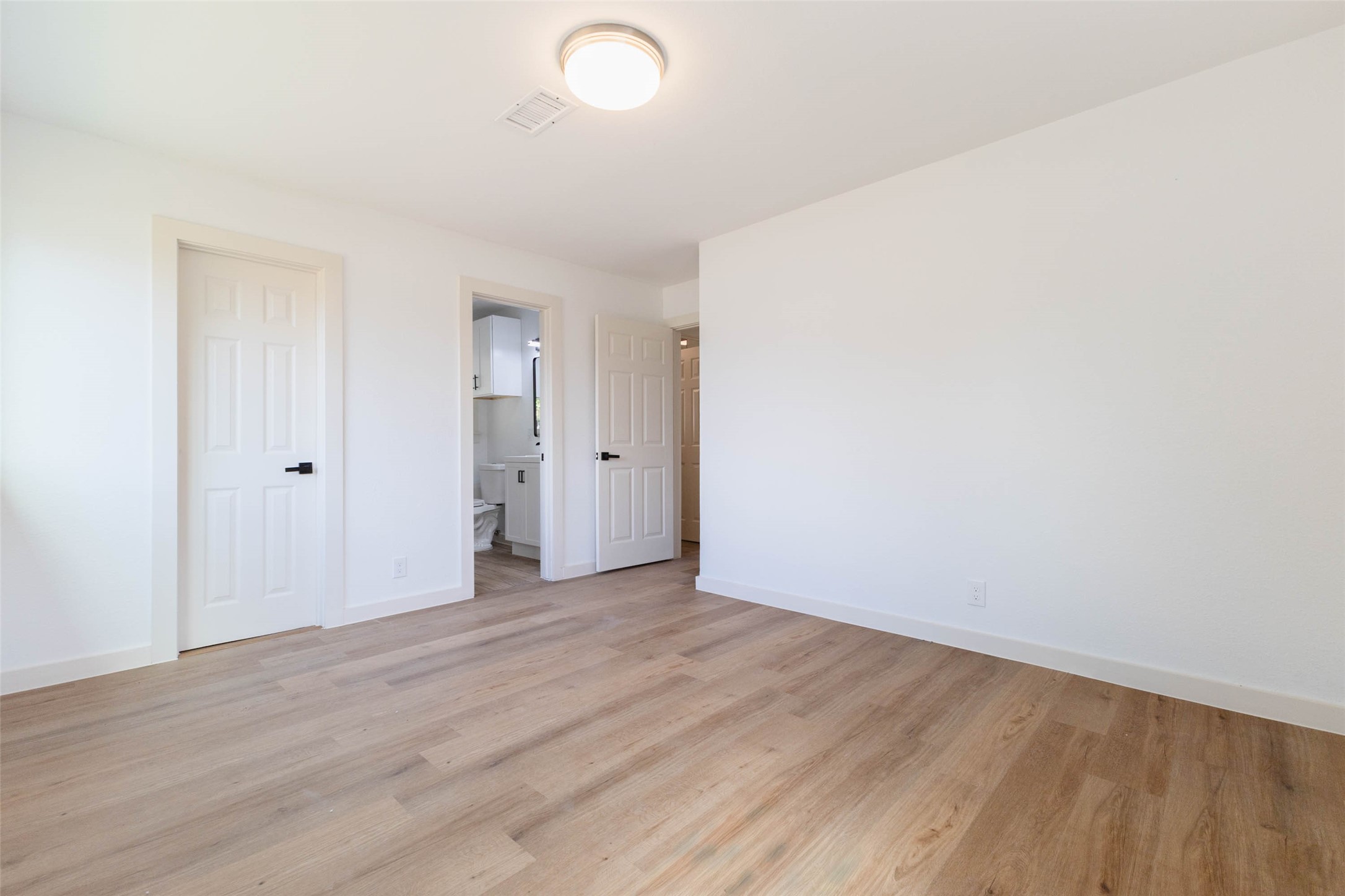 5007 Edfield Street Property Photo 33