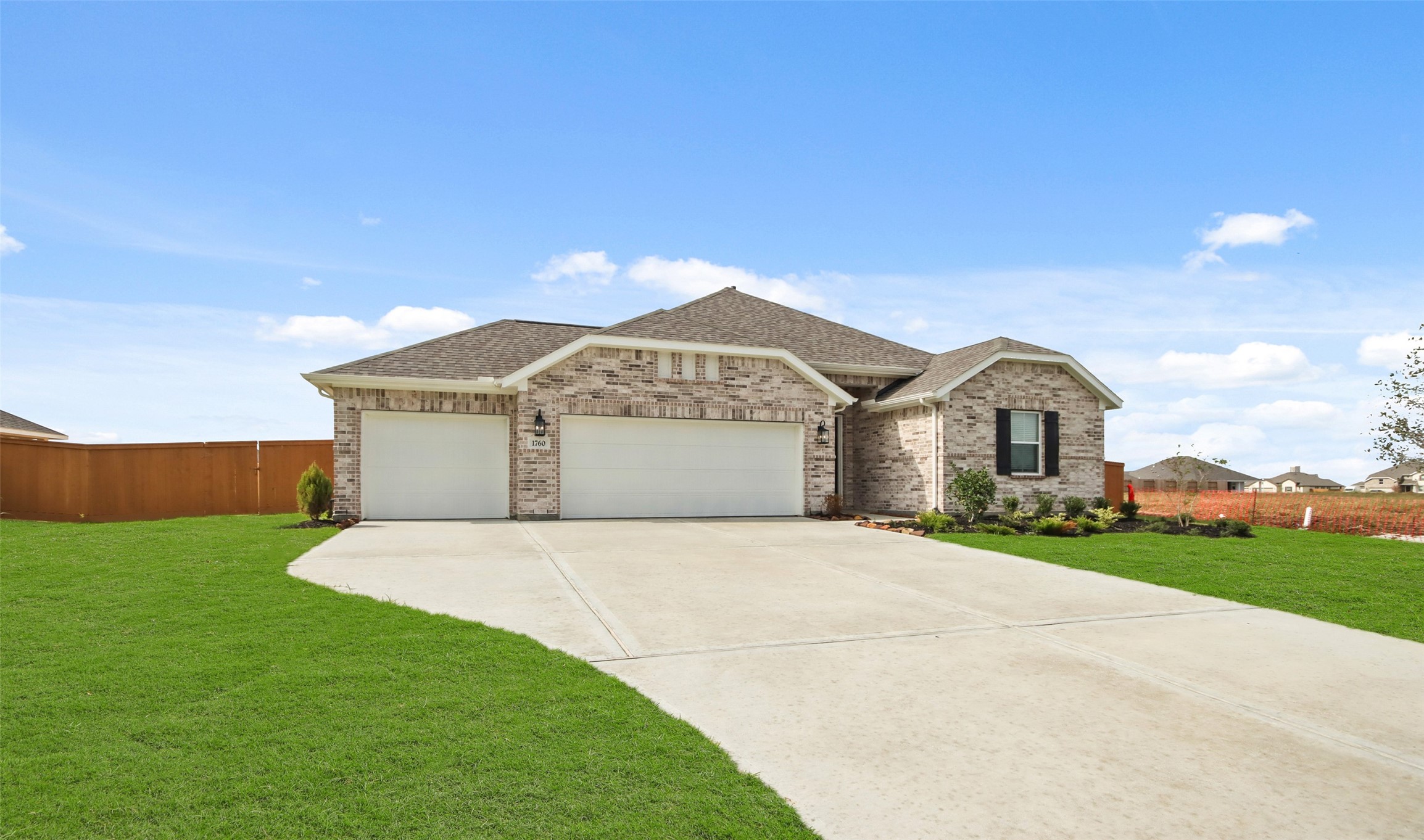 1760 Mesquite Trail Property Photo 3