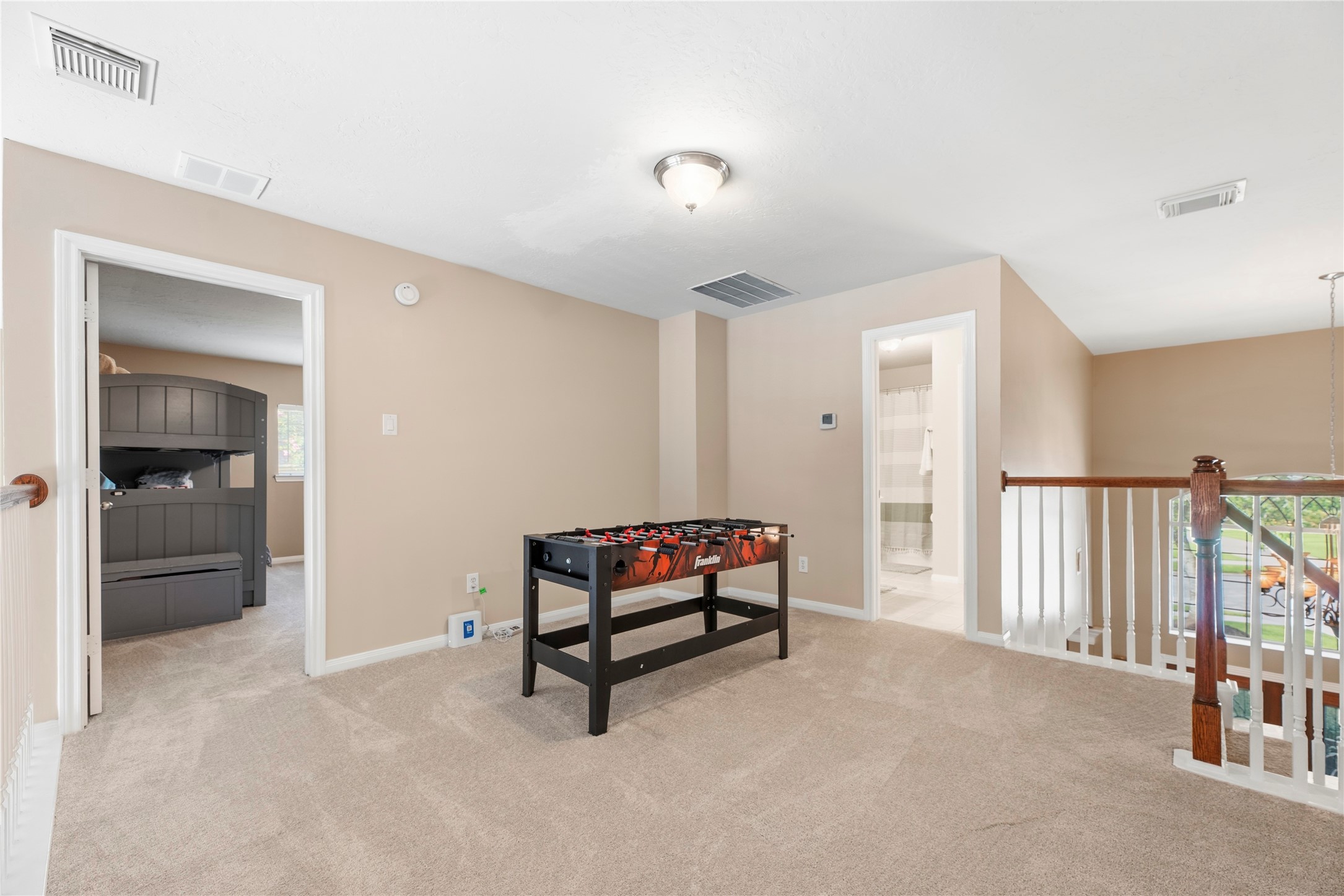 15618 Stable Lake Drive Property Photo 30