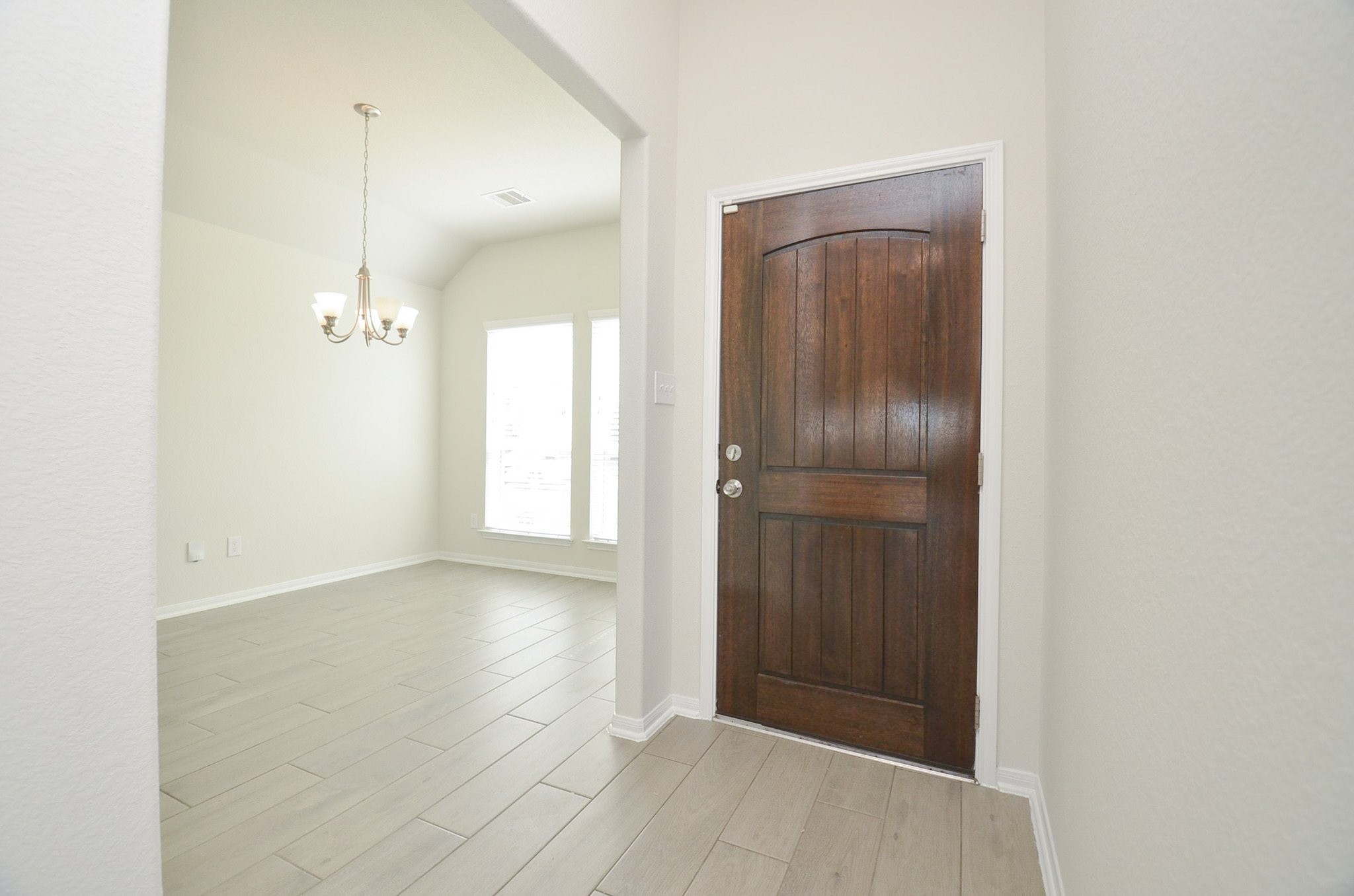 3222 Owl Hollow Drive Property Photo 3