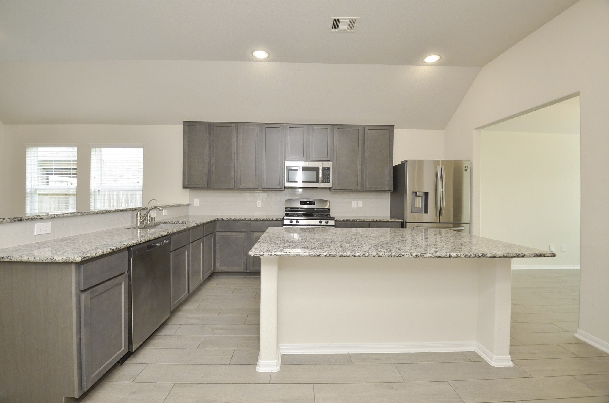 3222 Owl Hollow Drive Property Photo 7