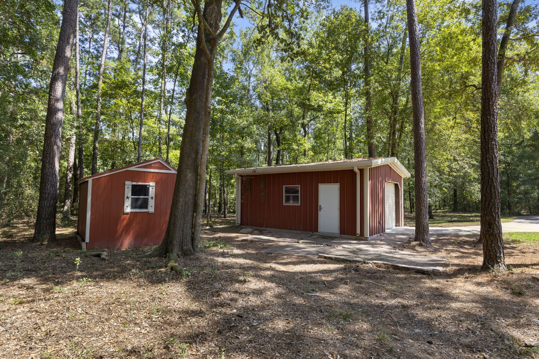 10857 Lake Forest Drive Property Photo 43