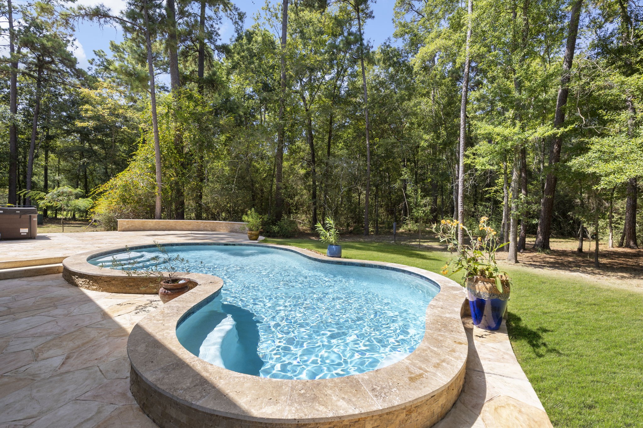 10857 Lake Forest Drive Property Photo 46