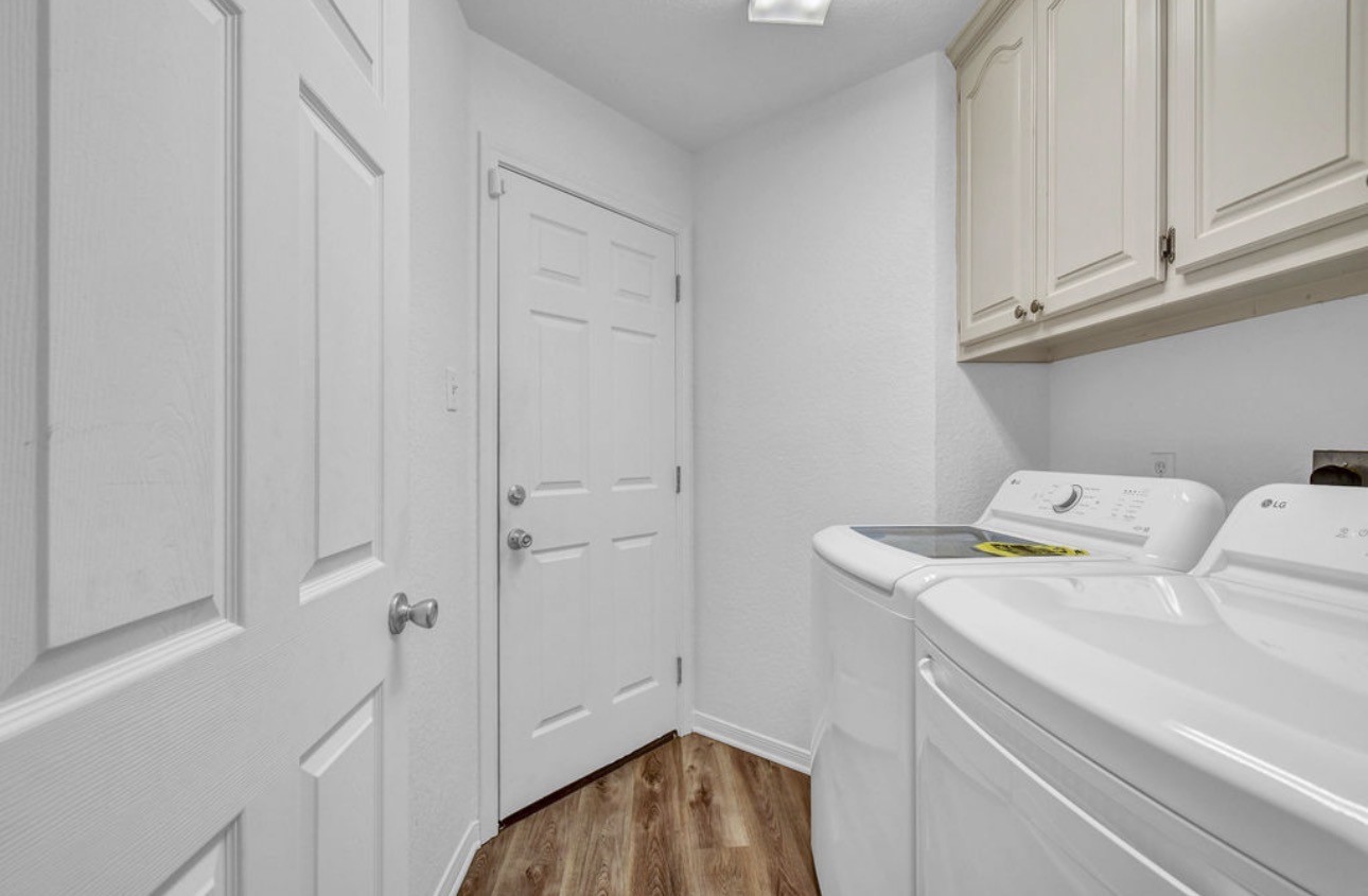 218 Lexington Avenue Property Photo 20