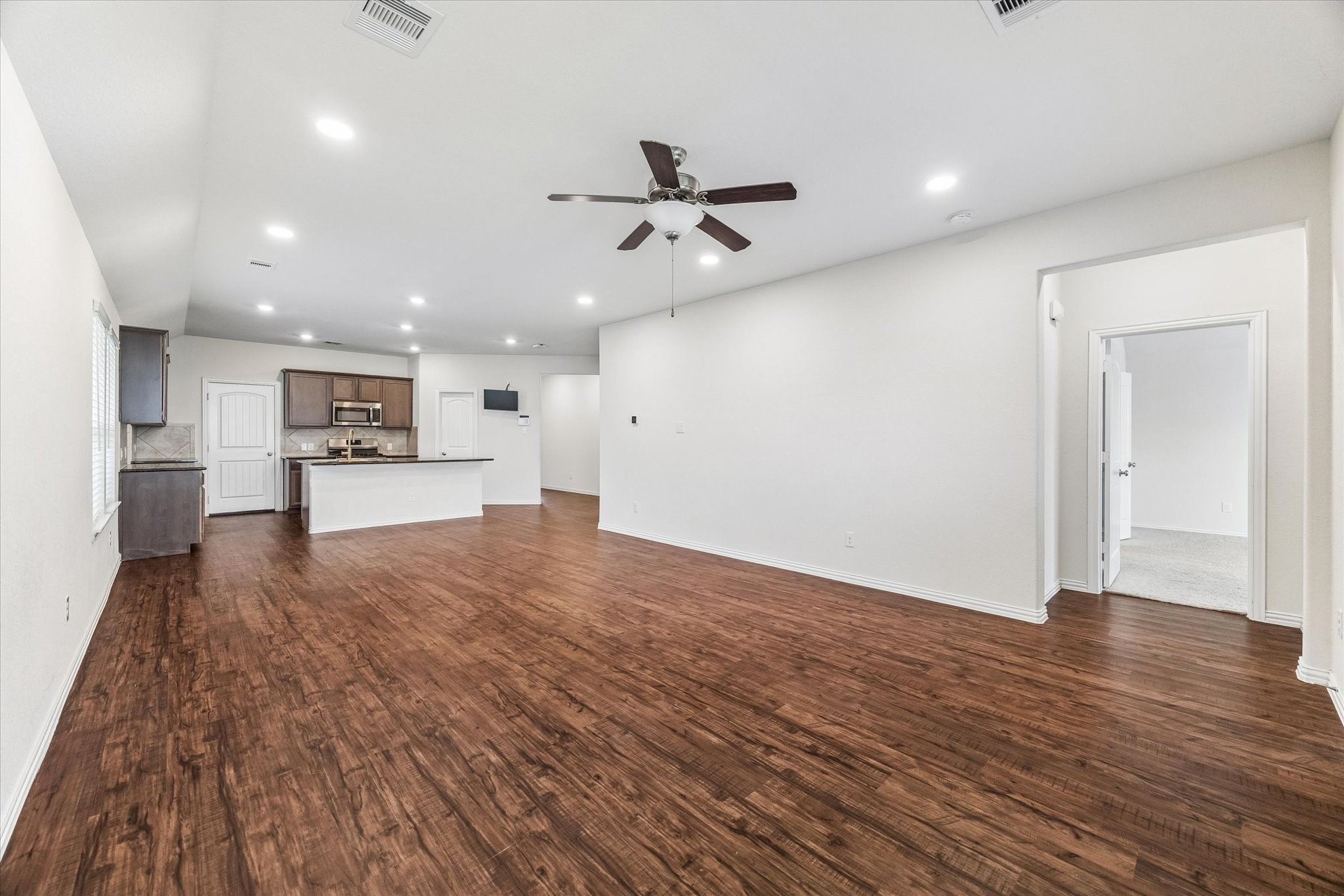 20274 Creekdale Bend Drive Property Photo 6