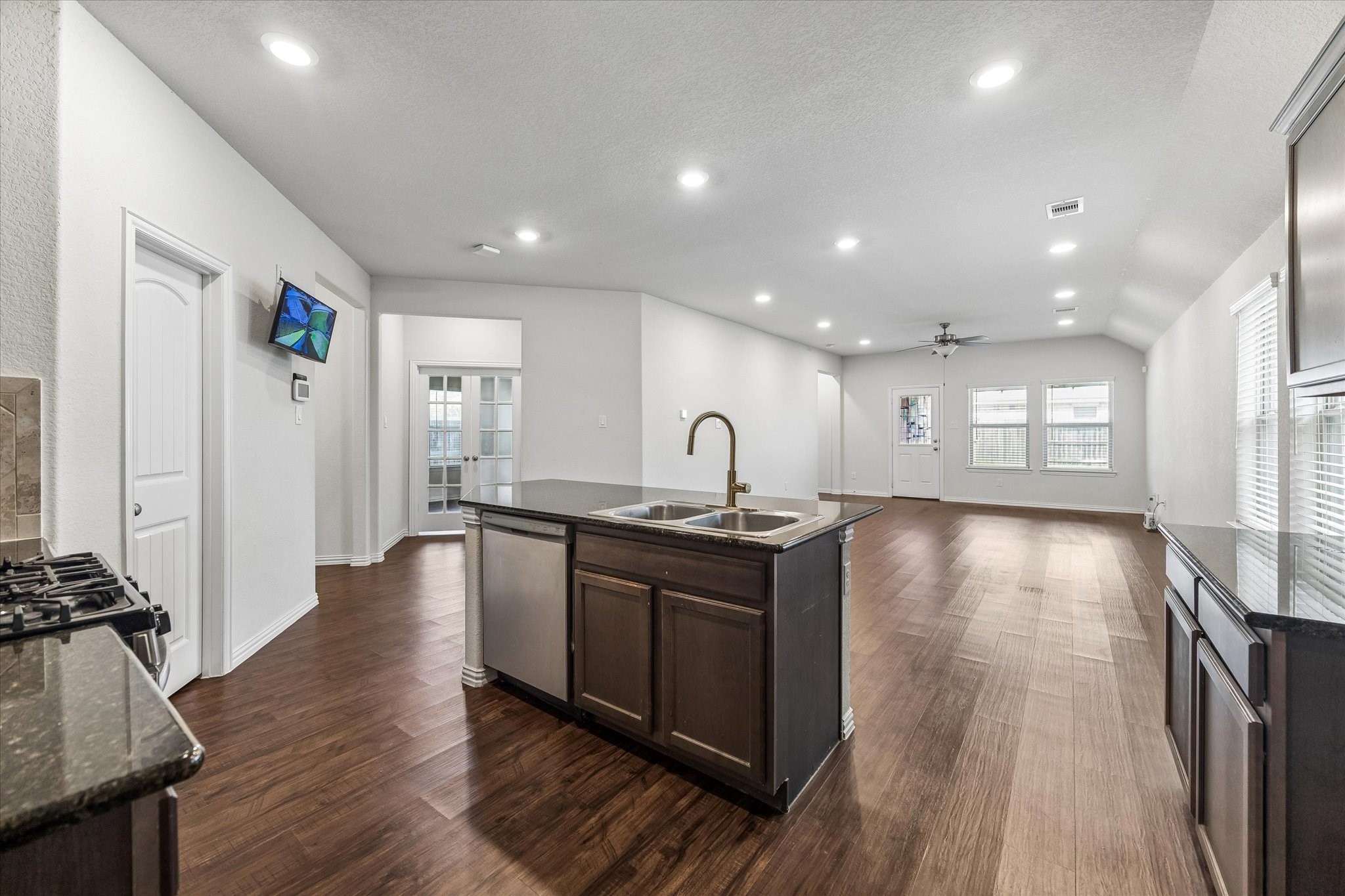 20274 Creekdale Bend Drive Property Photo 11