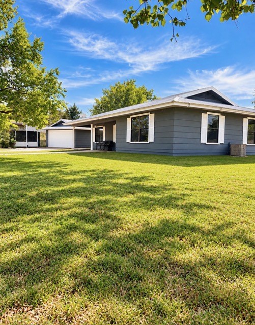 305 Gaywood Lane Property Photo 3