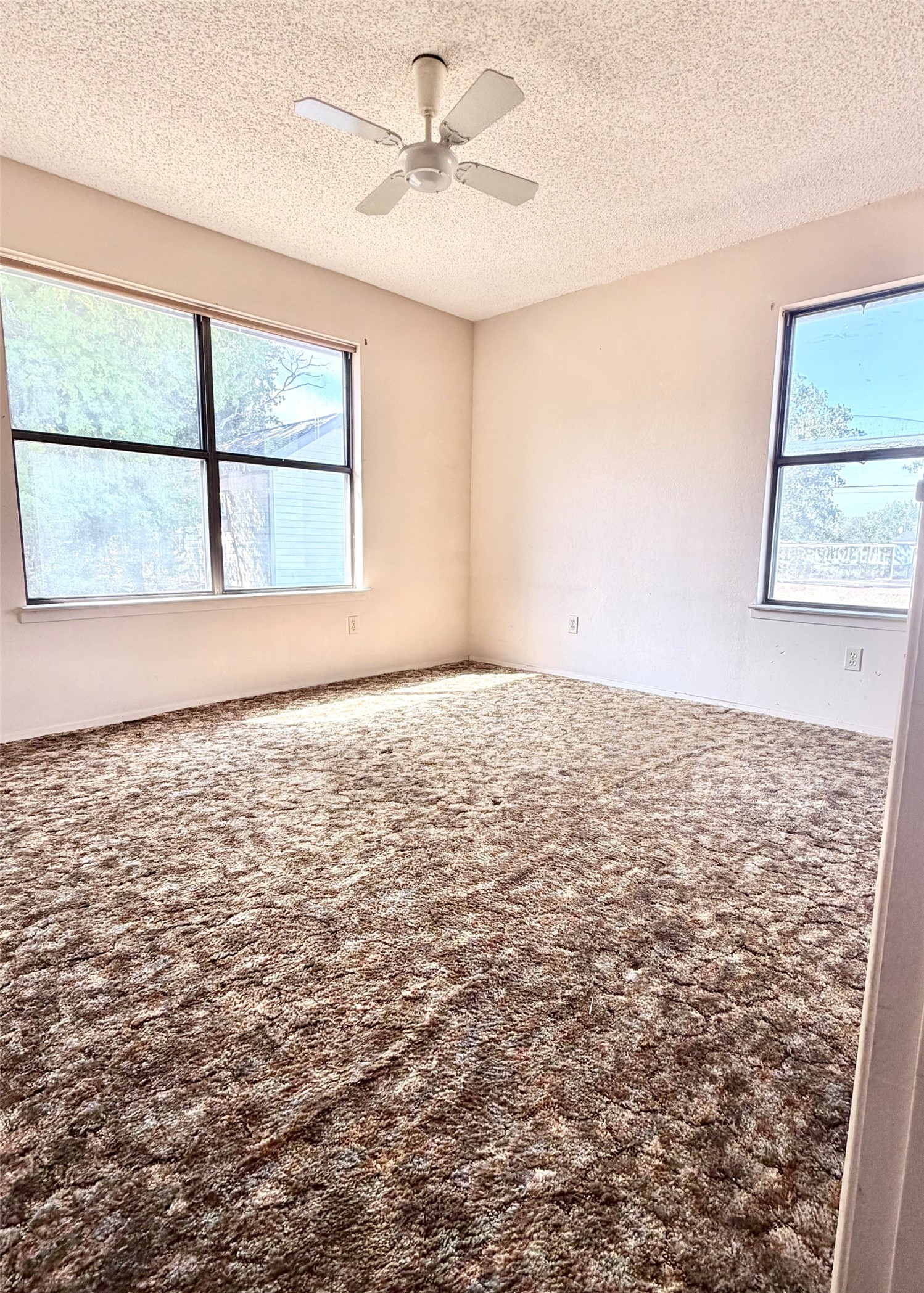 305 Gaywood Lane Property Photo 8