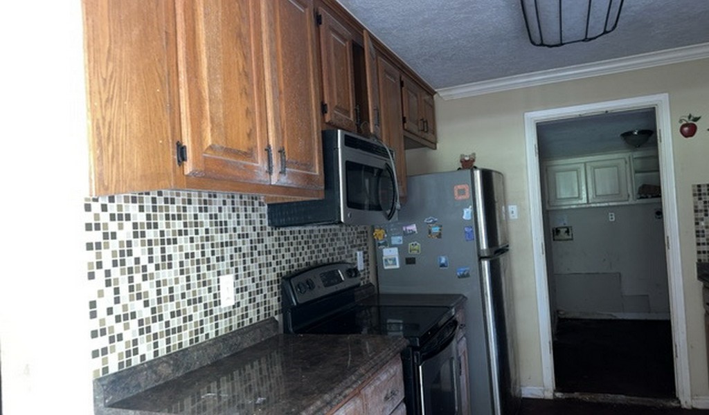 22972 Keith Drive Property Photo 6