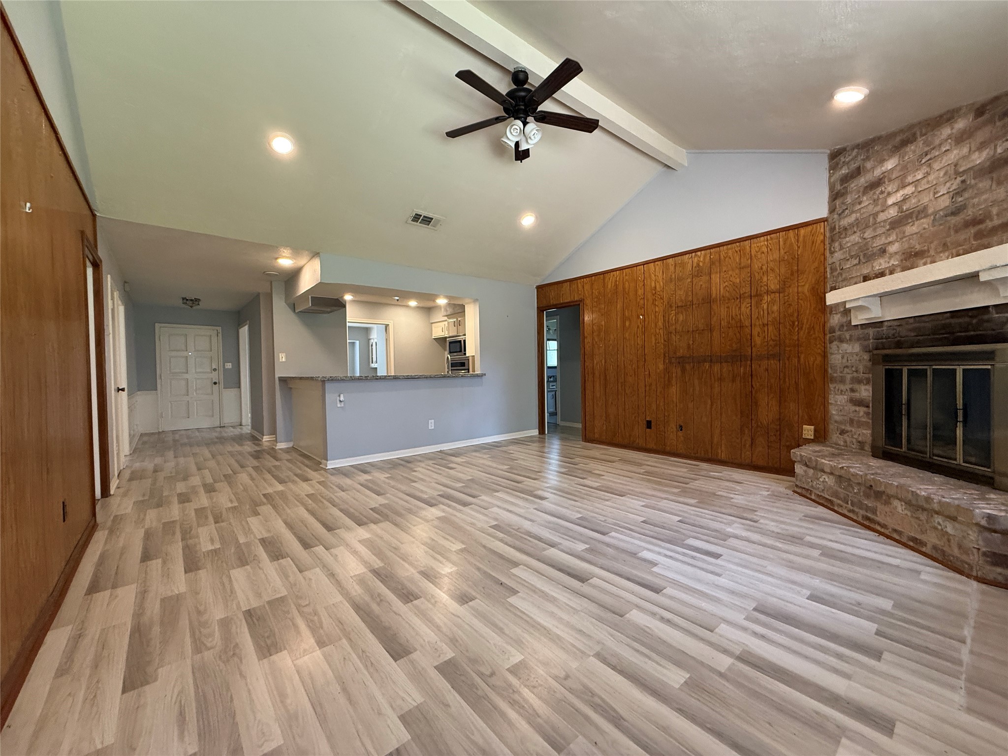 422 Gamewood Drive Property Photo 1