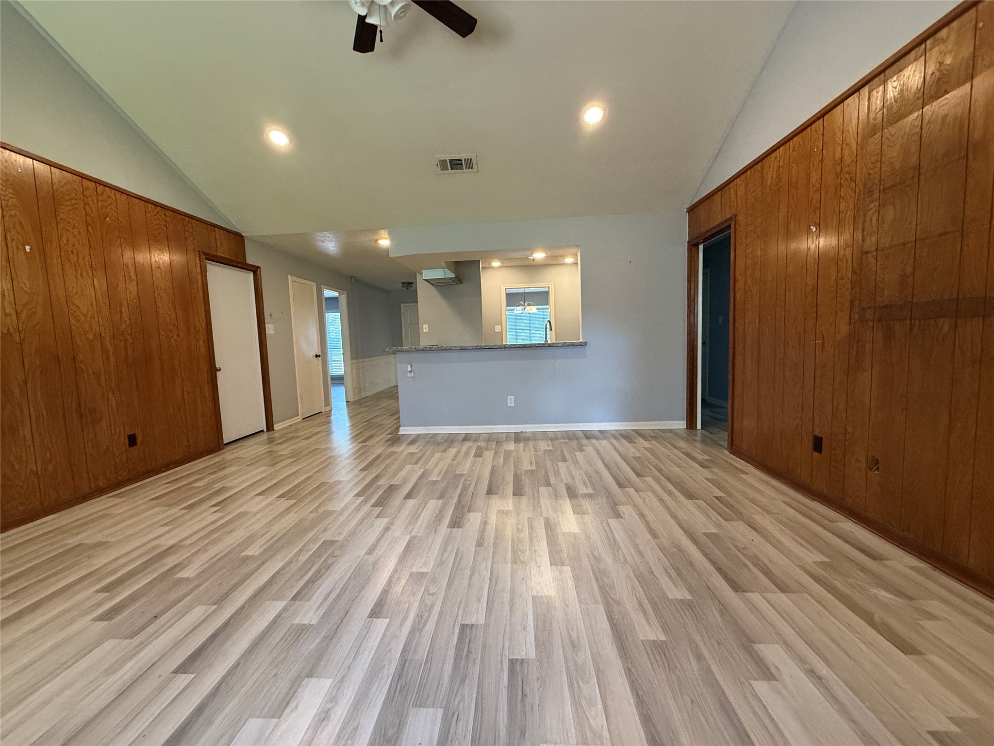 422 Gamewood Drive Property Photo 10