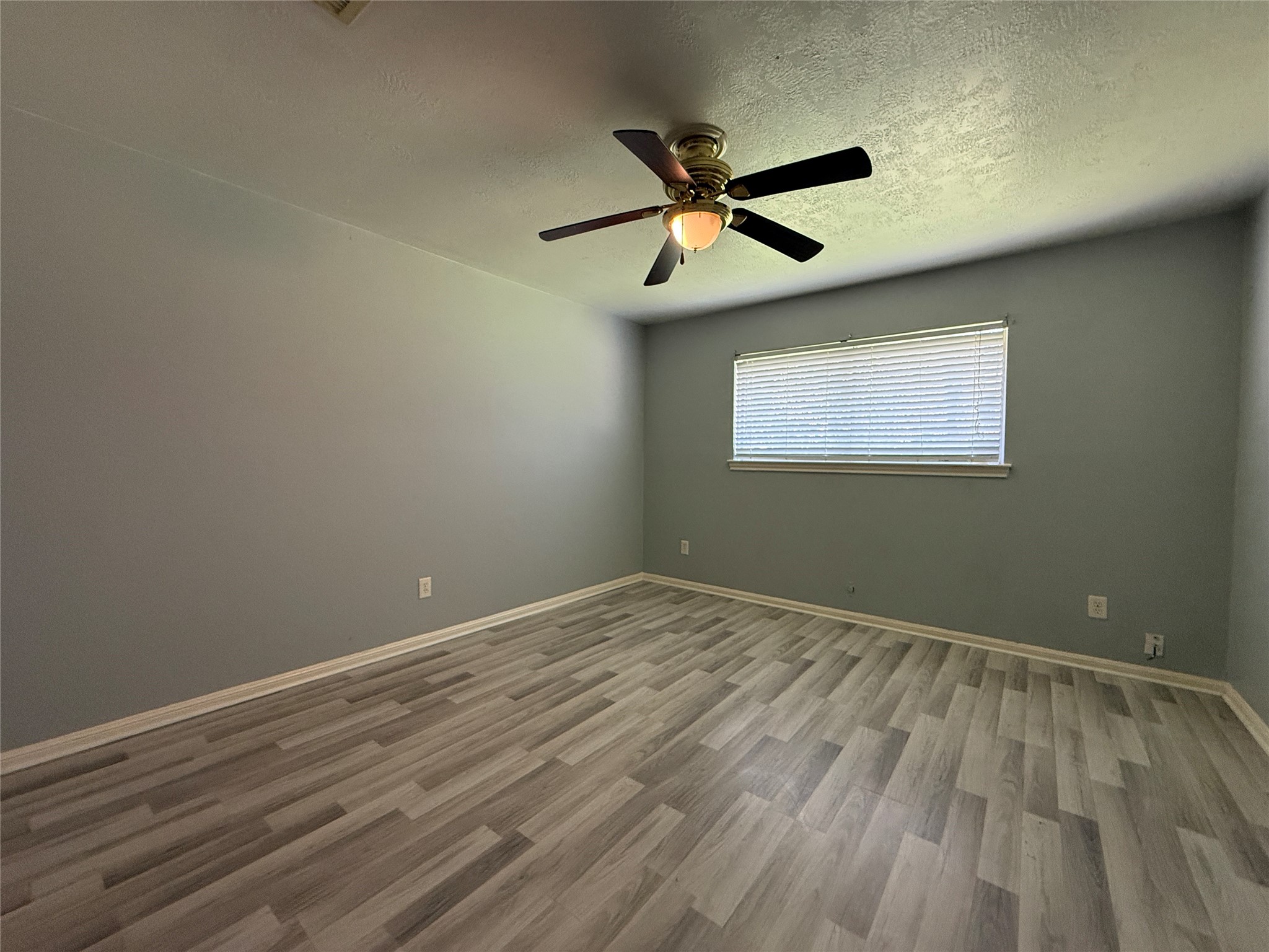 422 Gamewood Drive Property Photo 21