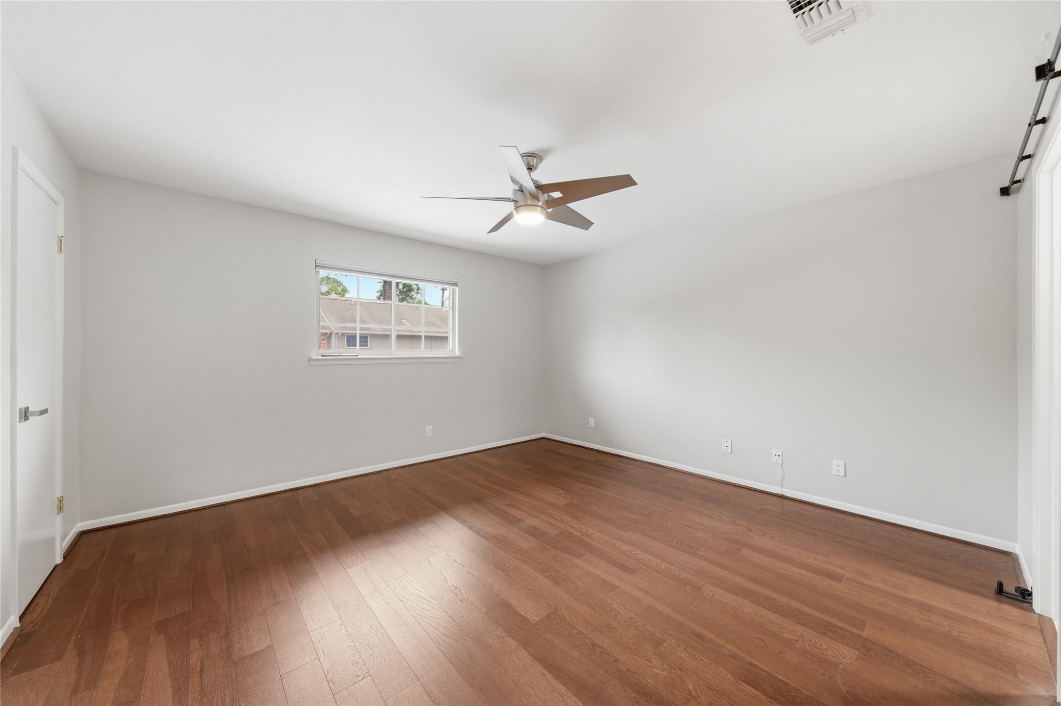 515 Tallowood Road 15 Property Photo 19