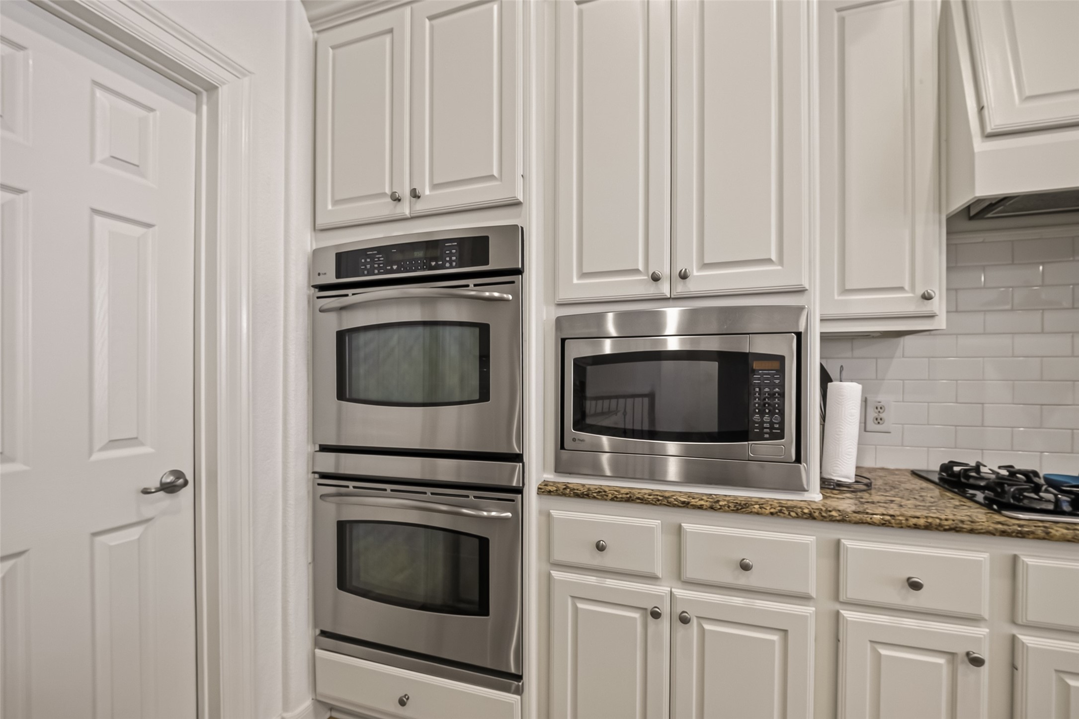 15 Islewood Boulevard Property Photo 15