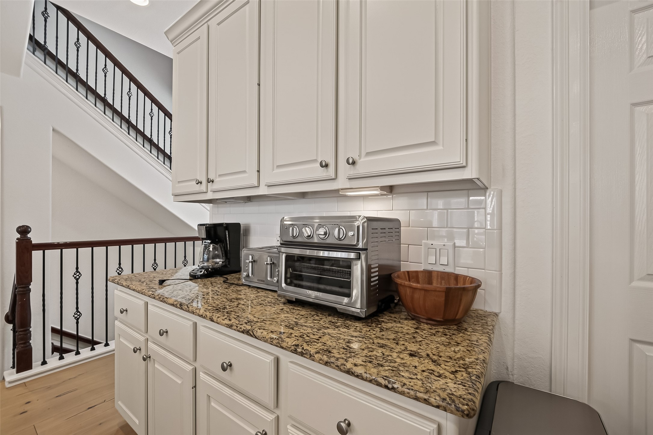15 Islewood Boulevard Property Photo 16