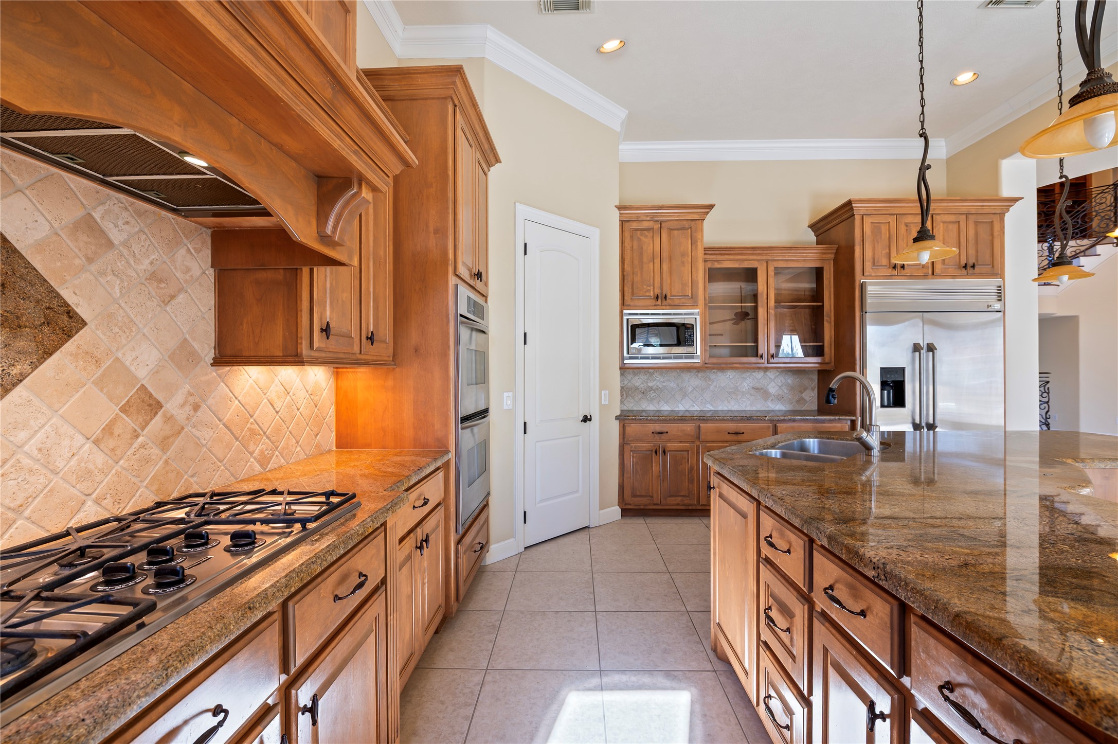 538 Villa Drive Property Photo 15