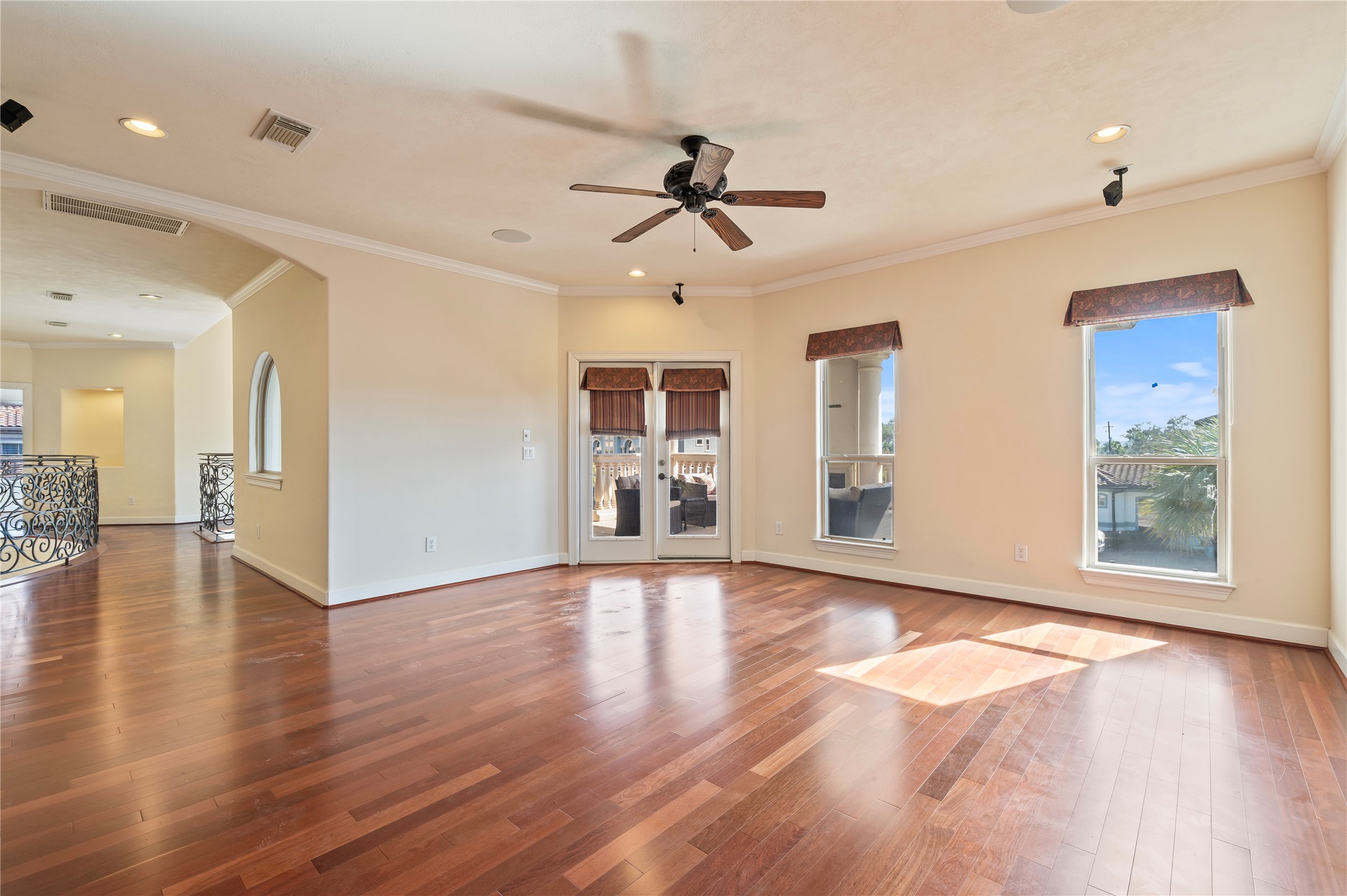 538 Villa Drive Property Photo 32