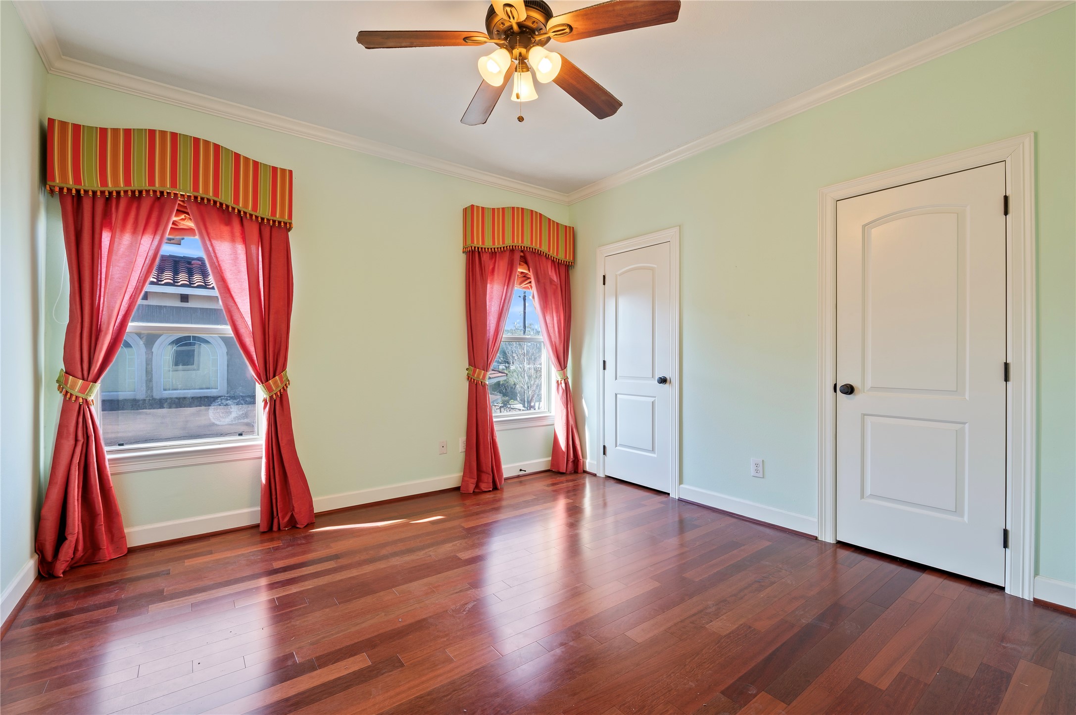 538 Villa Drive Property Photo 35