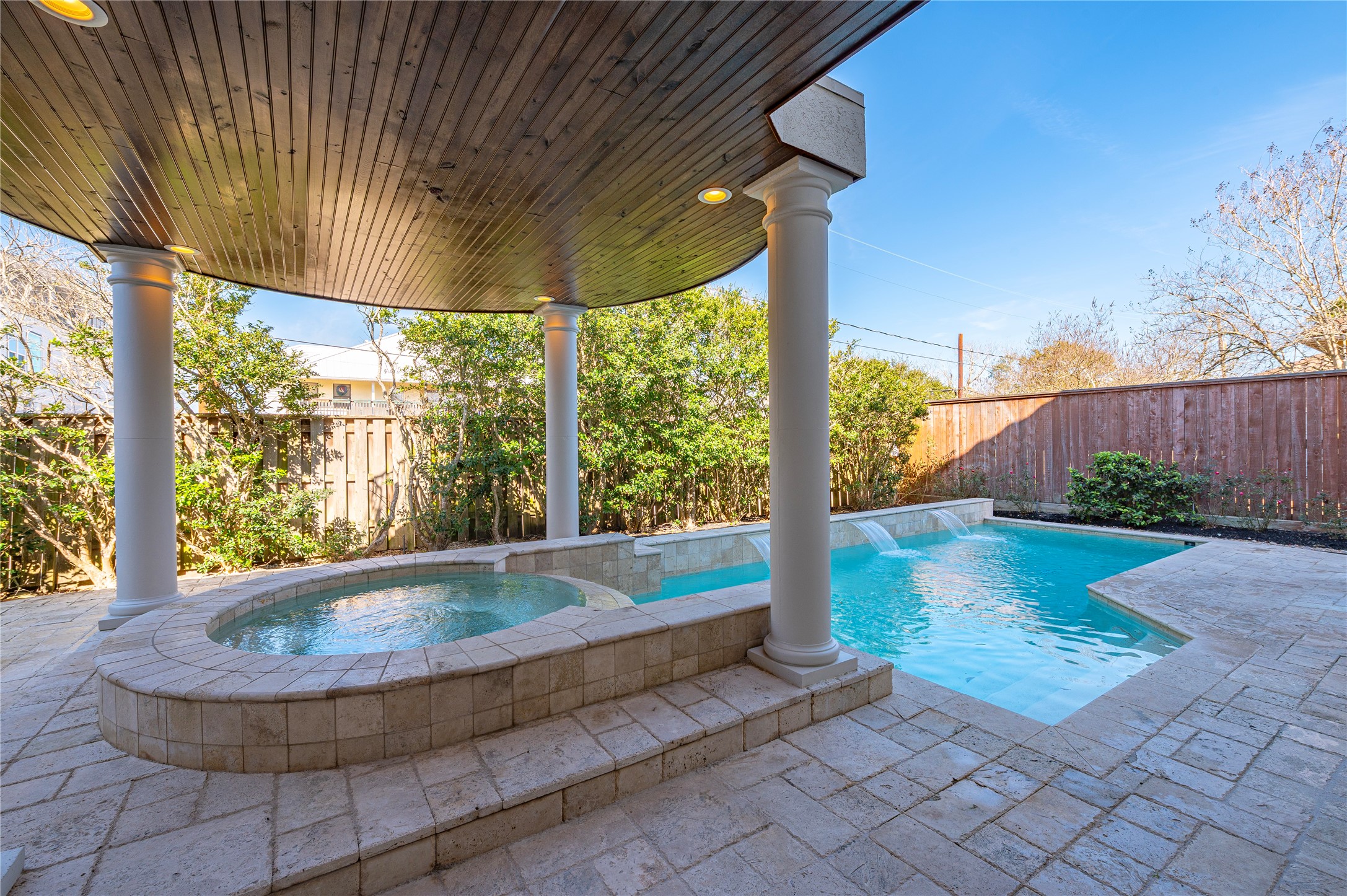 538 Villa Drive Property Photo 39