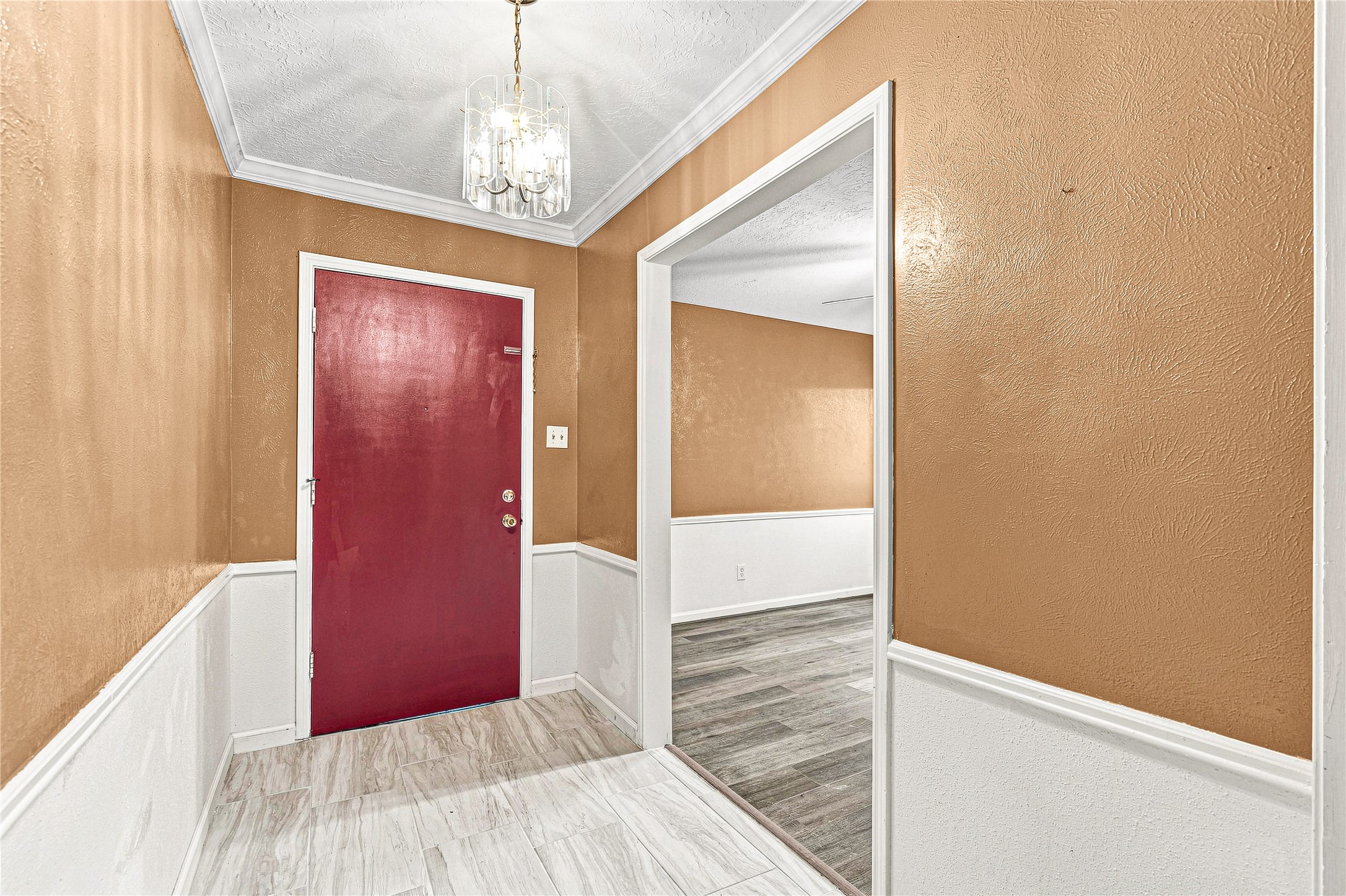 5927 Bihia Forest Drive Property Photo 3